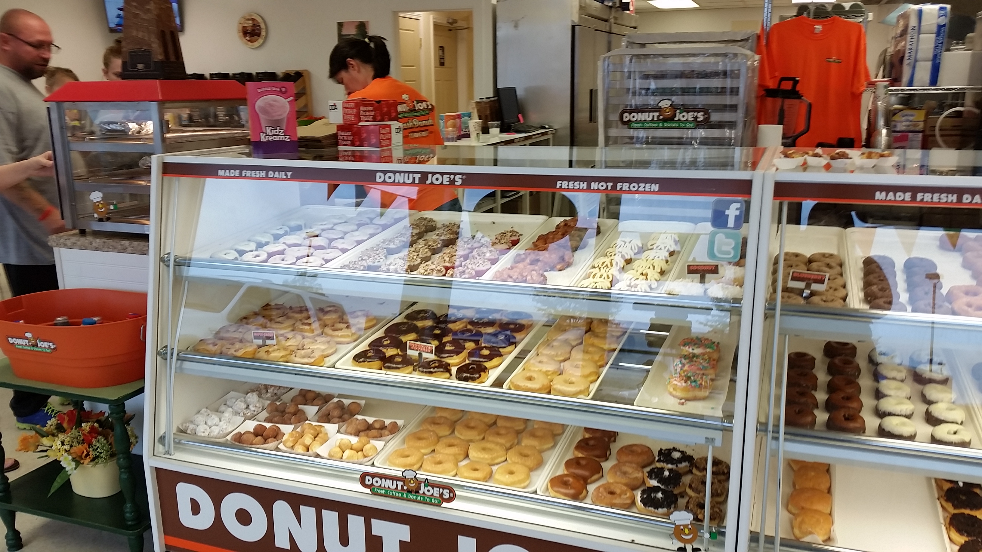 Donut Joe’s Promises Big Smiles, Hot Coffee and Fresh Donuts The