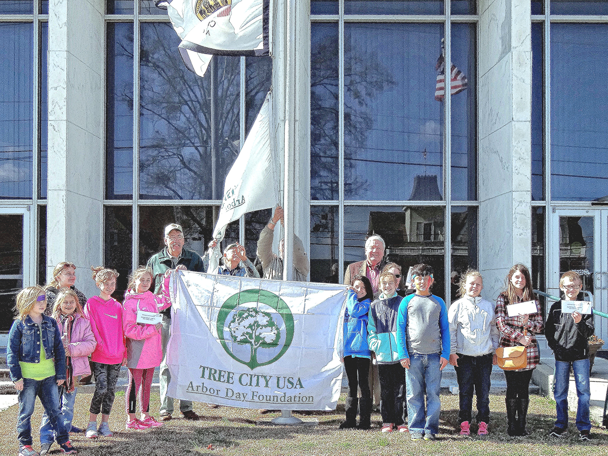 Cullman Named Tree City USA for 28th Consecutive Year Leanne West/Mayor's Office