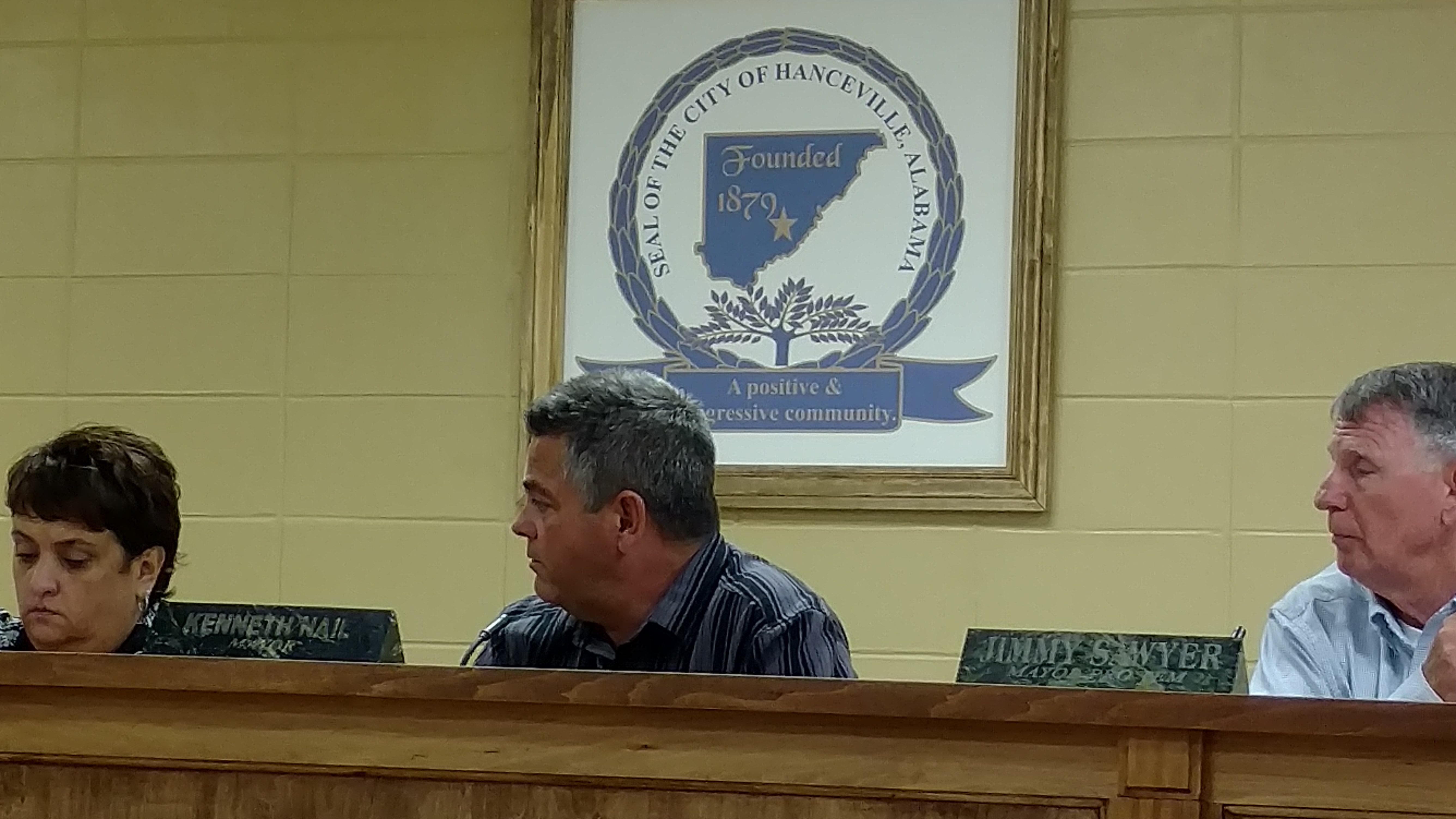 Hanceville City Council calls special meeting; Repaving of Hopewell Road to start May 23 Amy Hasenbein Leonard