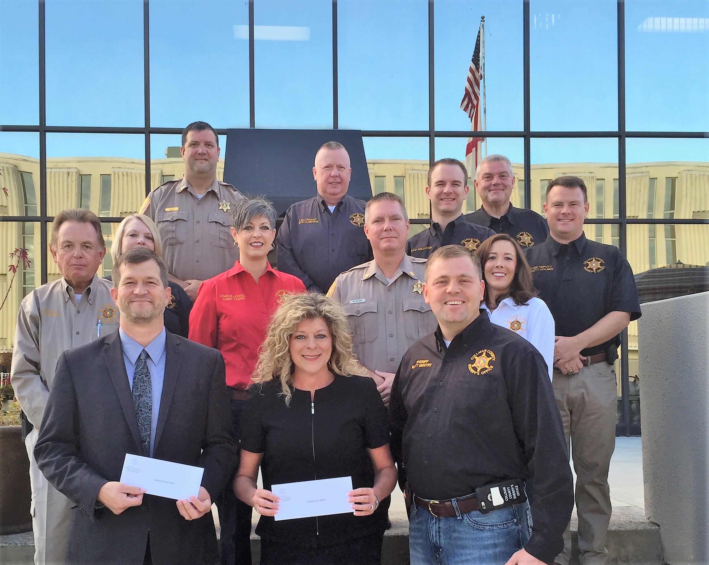 Gentry presents $15,500 to local schools CCSO