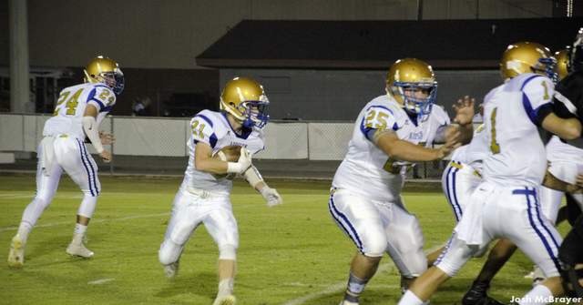 Unbeaten Bulldogs take on Spring Garden Friday in round 2 of the playoffs _dsc4968.jpg