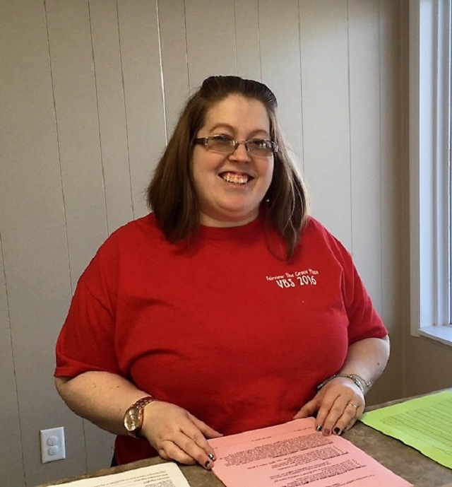 New Holly Pond food bank distributes first boxes of groceries W.C. Mann