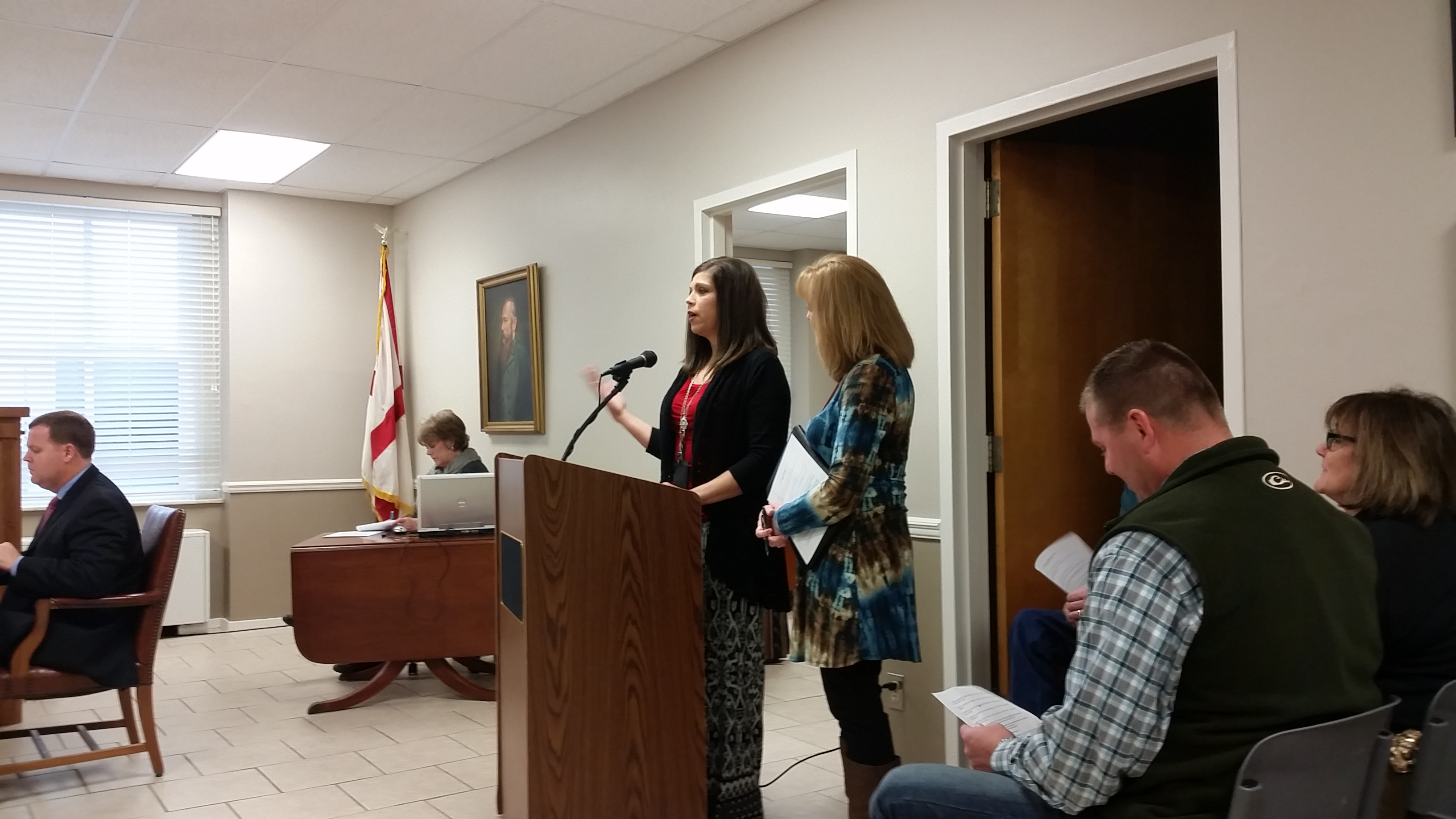 Commission executes gun range agreement with CCSO Wendy Sack