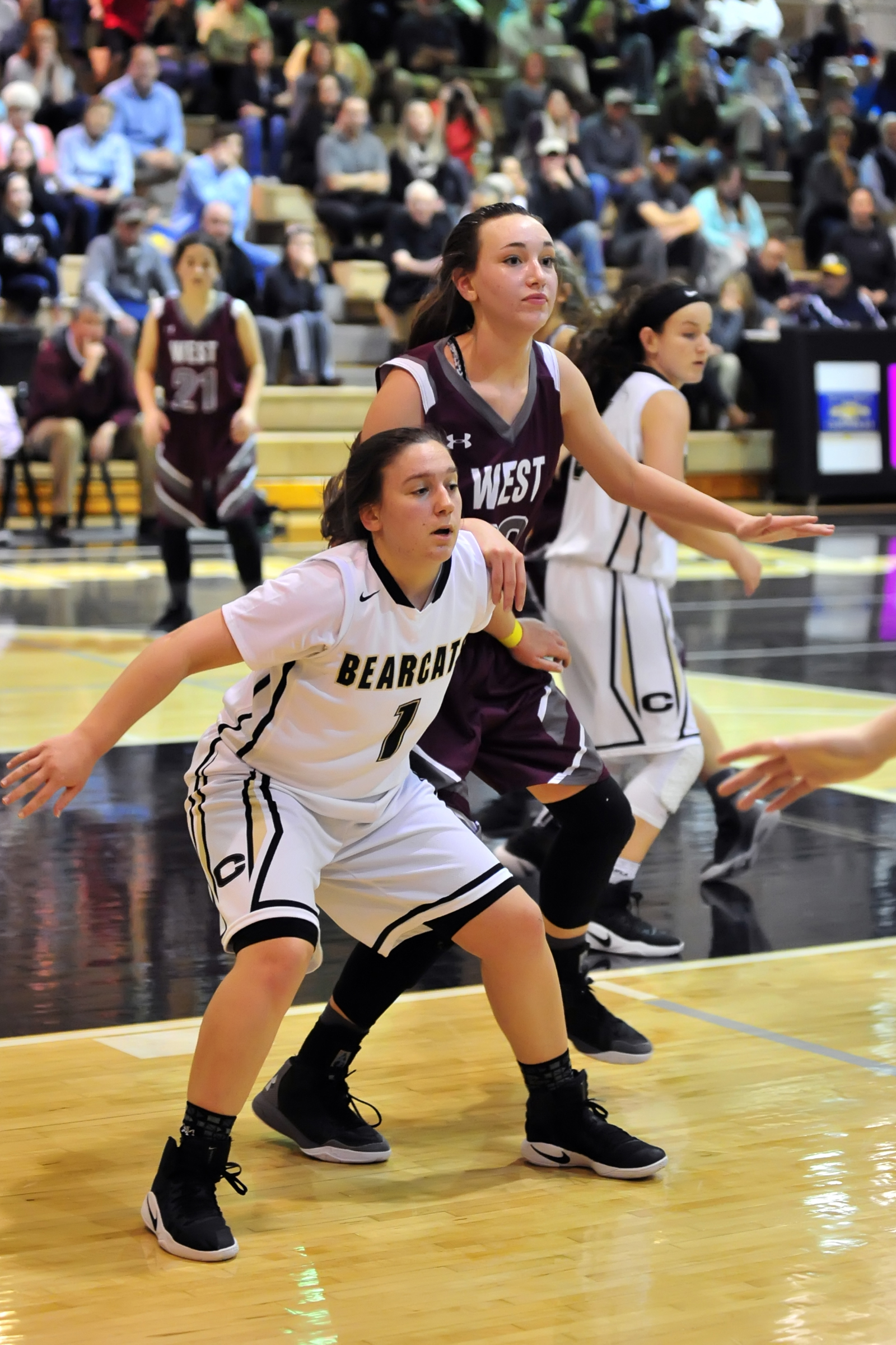 Bearcats, Lady Bearcats top West Point Bill Piper