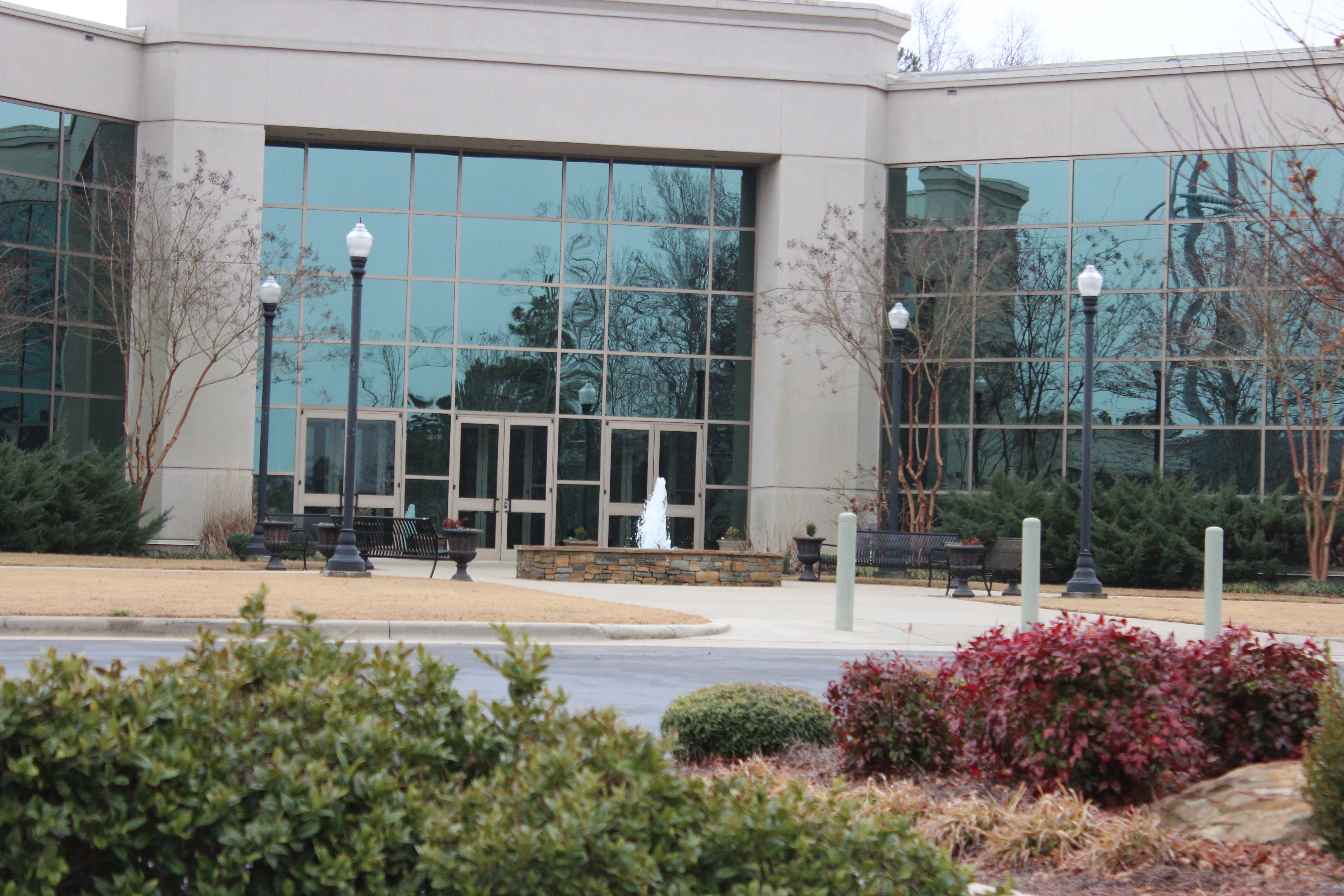 Northbrook Baptist Church lends a helping hand through the Caring Center Northbrook Baptist Church