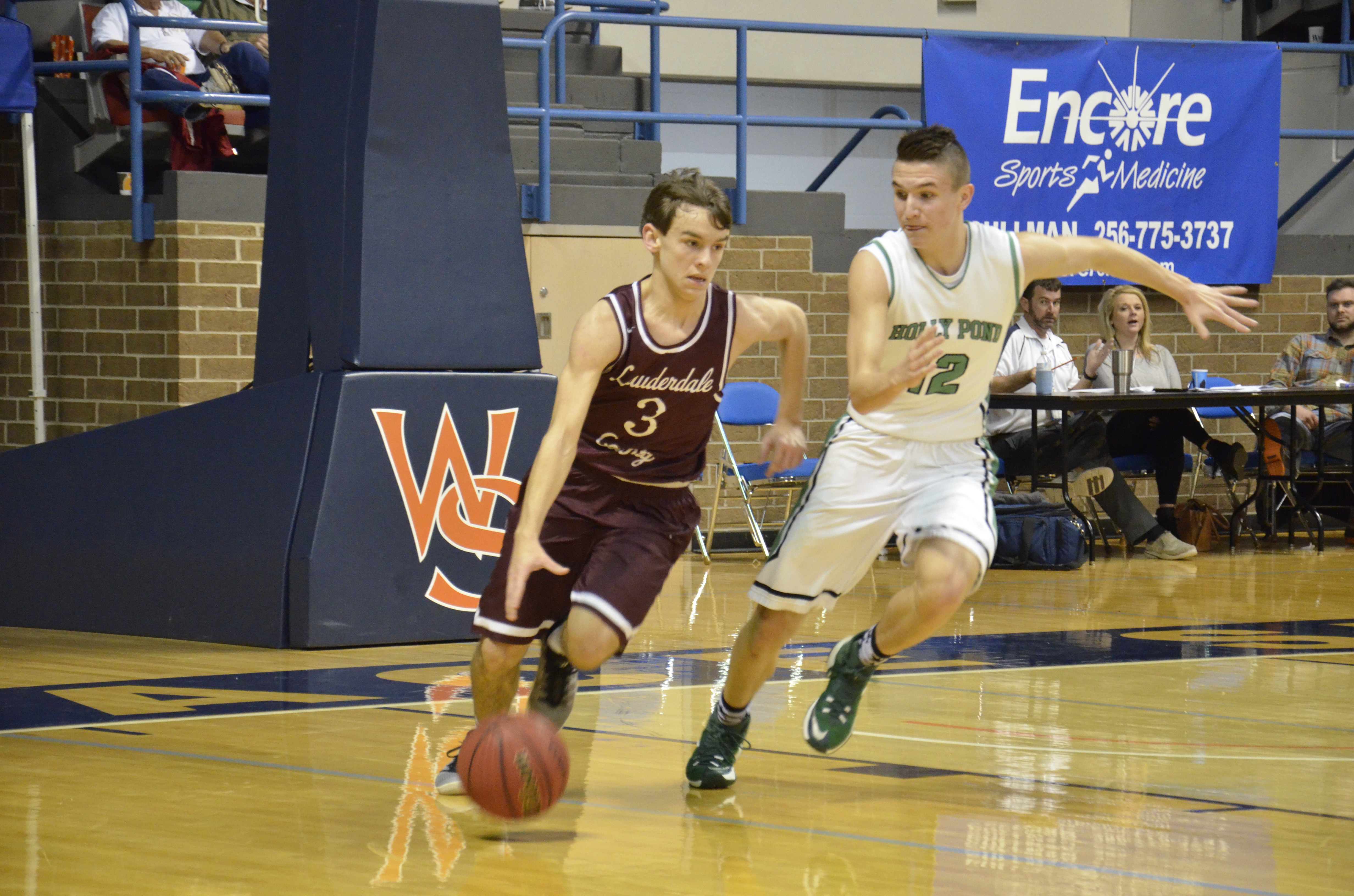 Northwest Regional nail biter: Broncos pull out a 71-66 victory over Lauderdale Co. Josh McBrayer