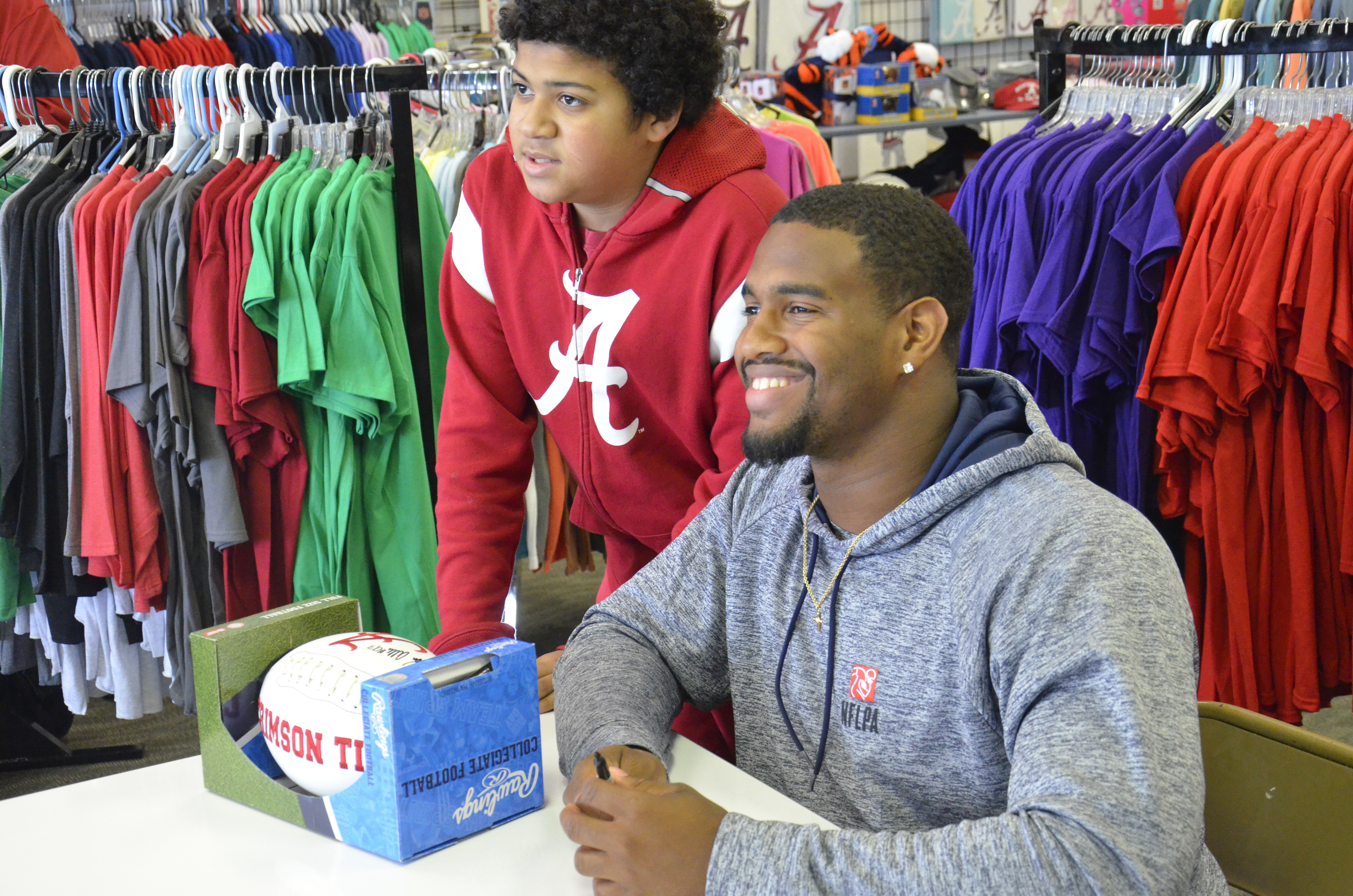 Jonathan Allen signing a big hit among Tide faithful Josh McBrayer
