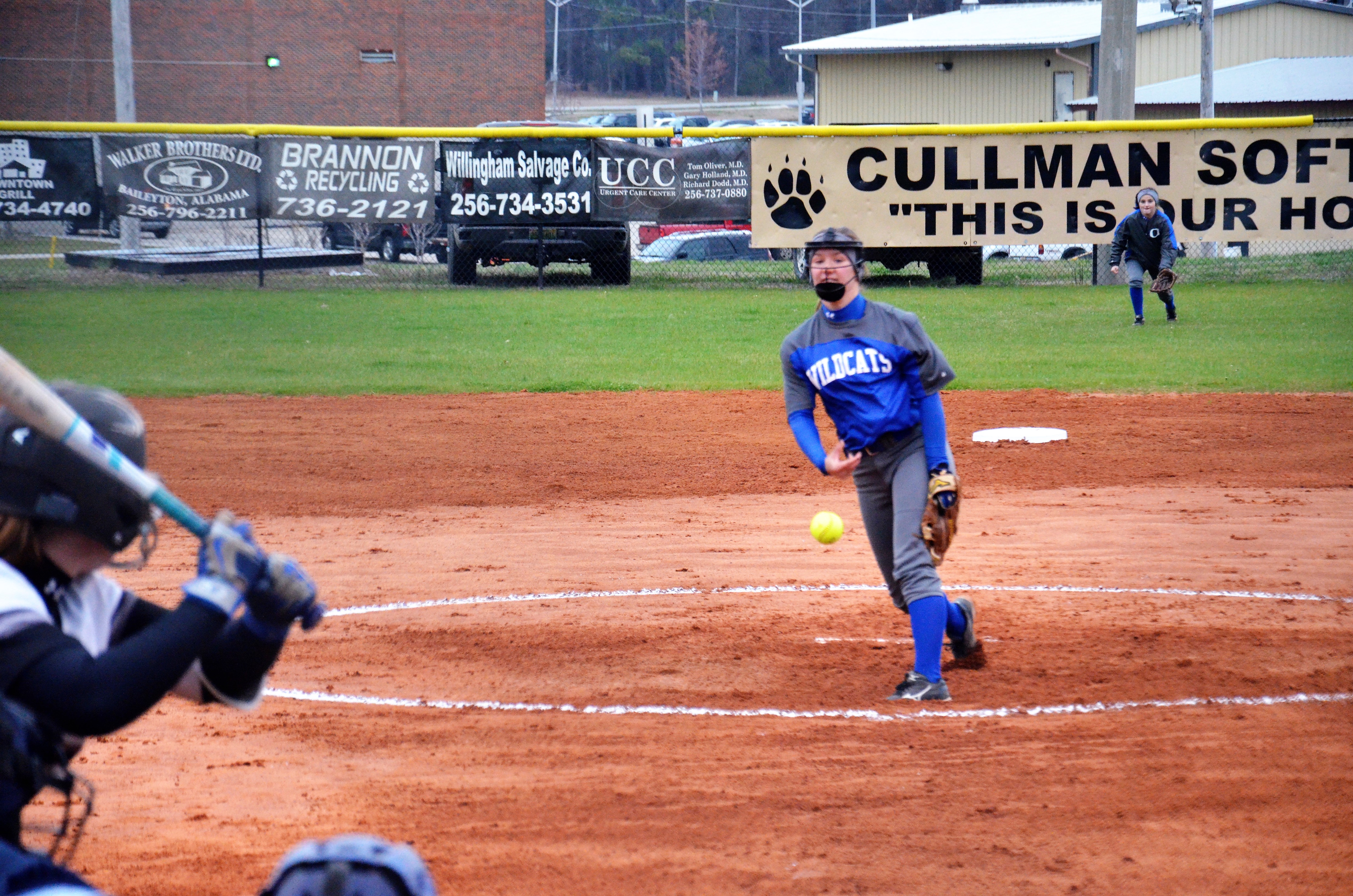Going, going, gone! Lady Cats belt 4 homers in 17-0 rout of Oakman Josh McBrayer