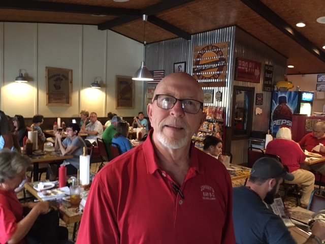 Johnny’s Bar-B-Q says farewell to longtime co-owner Ronald Dunn W.C. Mann