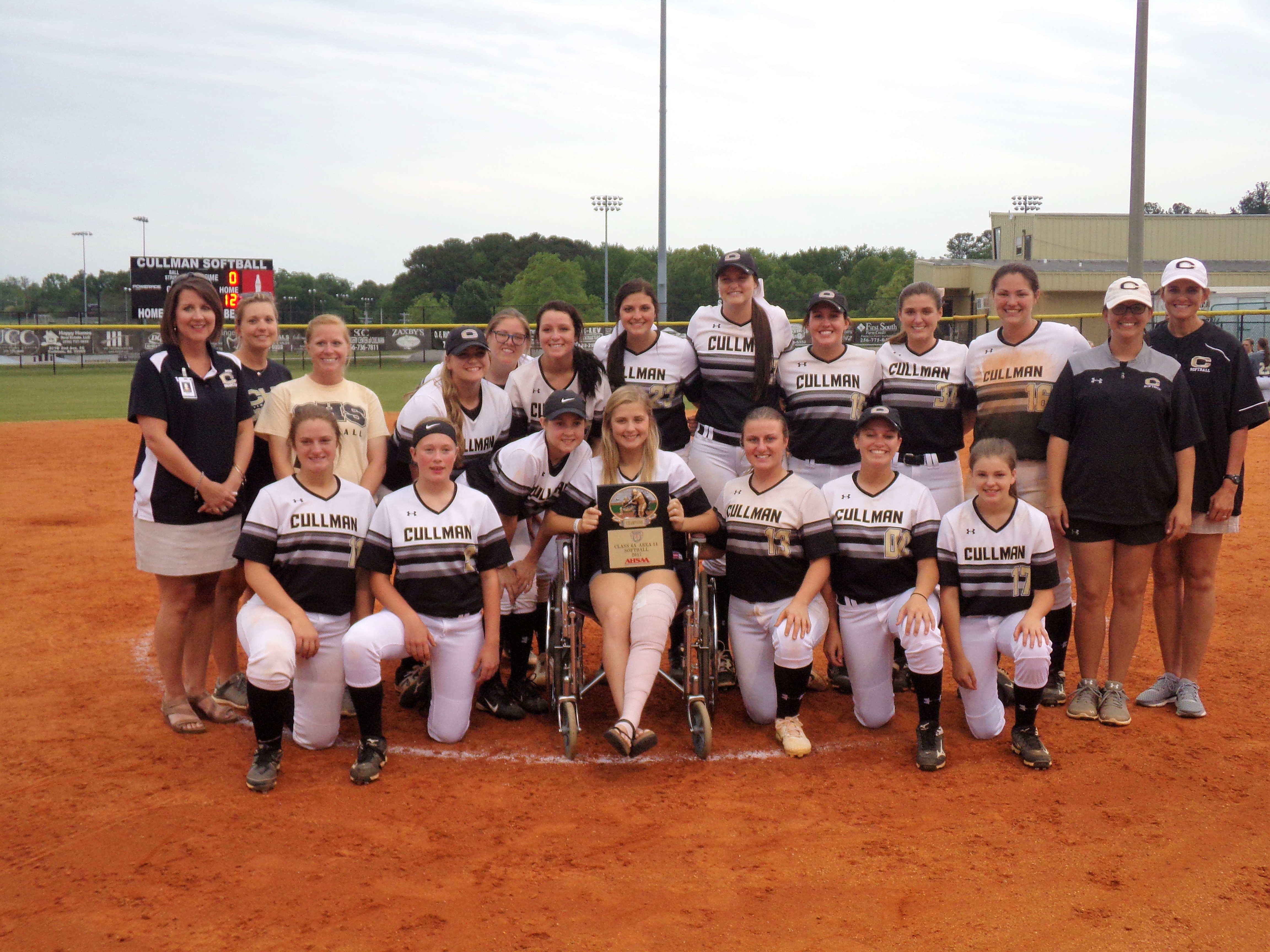 Lady Bearcats romp past Fort Payne 12-2 for 6A, Area 14 title Johnny Thornton