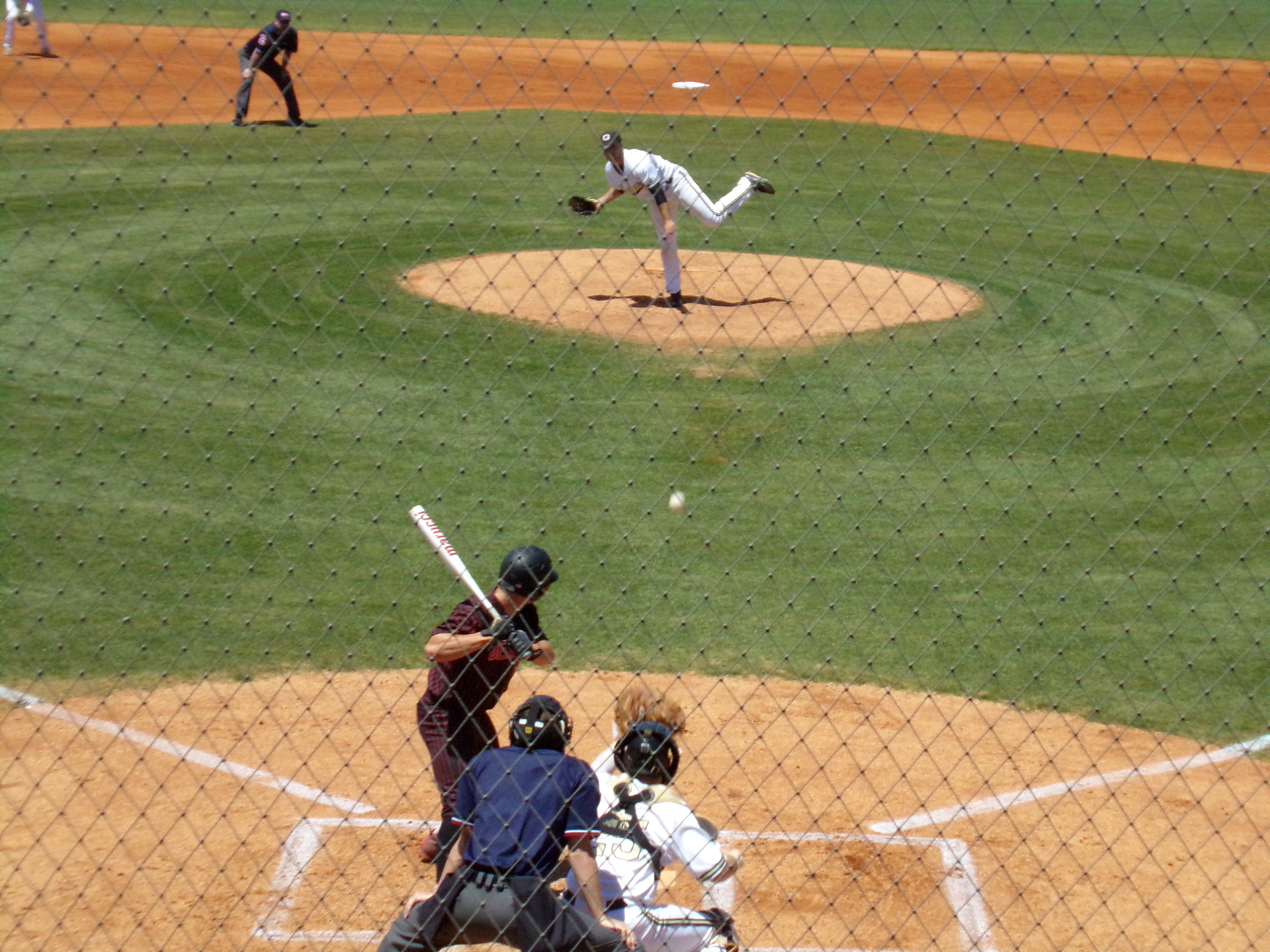 Cullman sweeps Decatur 4-1, 2-1, advances to 6A semifinals Johnny Thornton