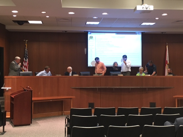 City amends alcohol ordinance to allow sales by multiple vendors under 1 roof W.C. Mann