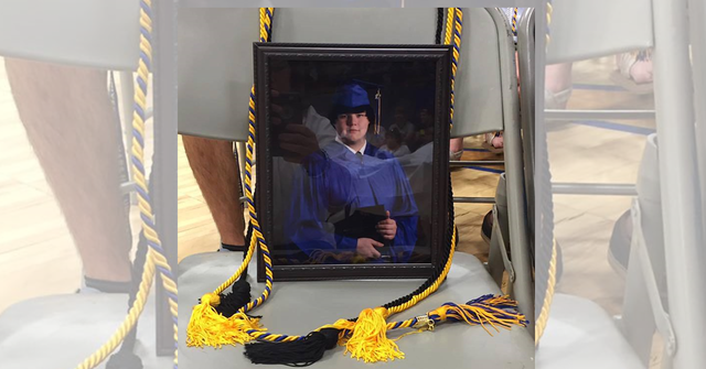 Cold Springs senior passes away following car wreck