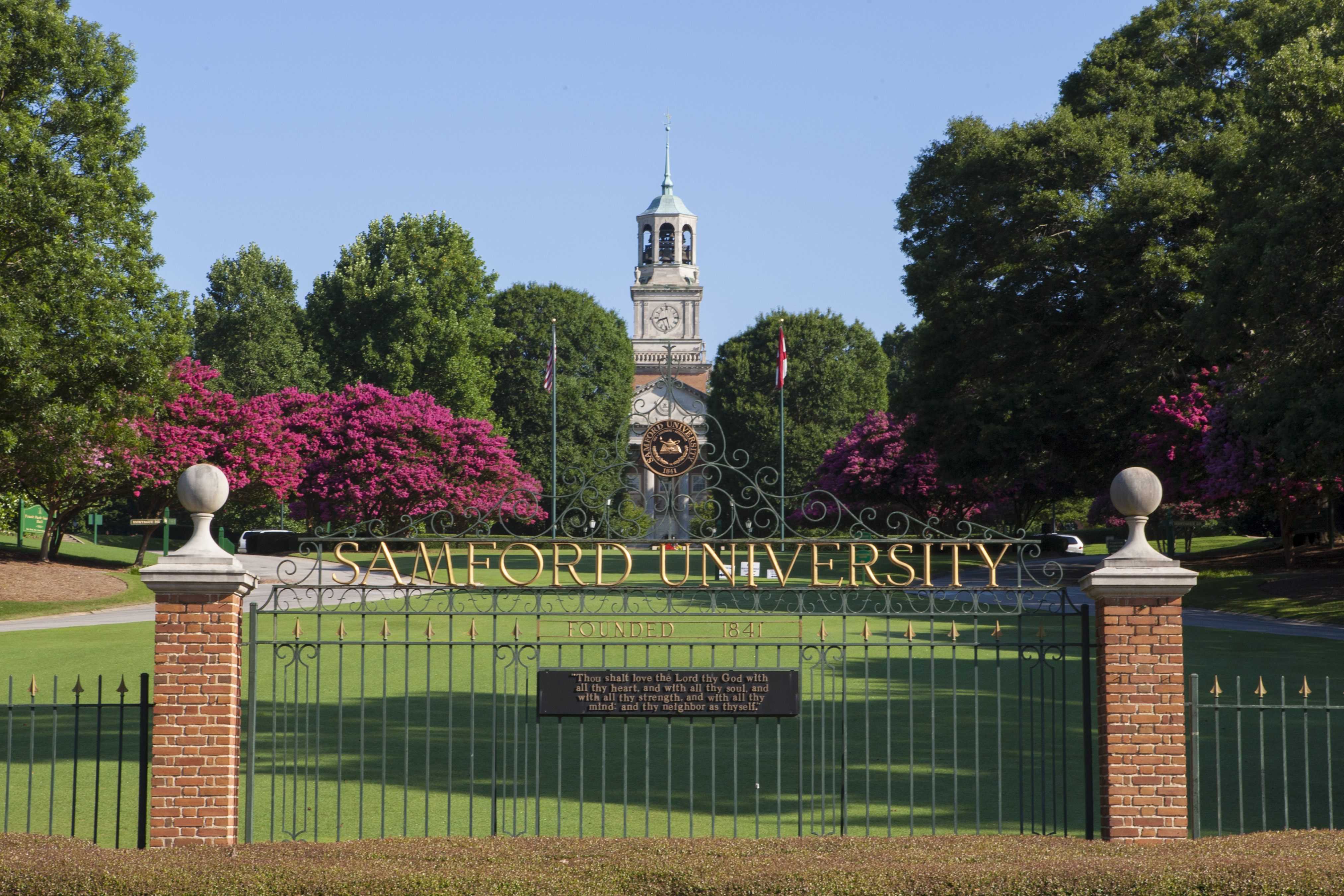 9 area students graduate from Samford University; 12 named to Dean’s List Samford University
