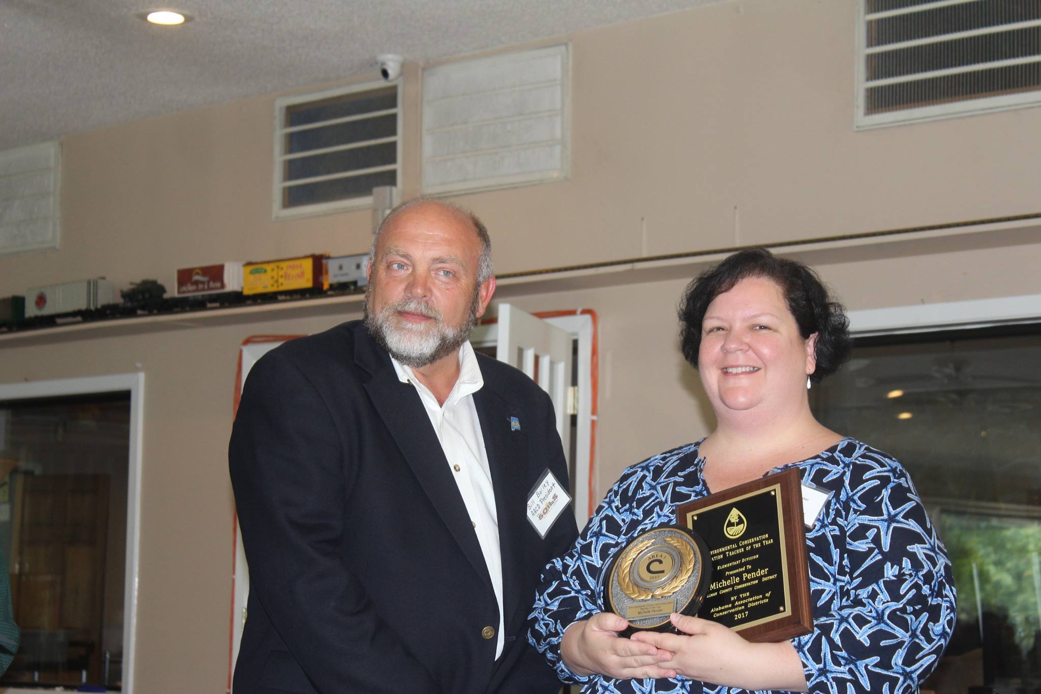 Hanceville’s Pender named Alabama Environmental Conservation Education Teacher of the Year