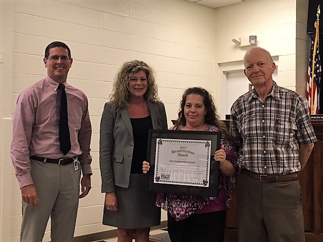 City school board previews budget, recognizes achievements