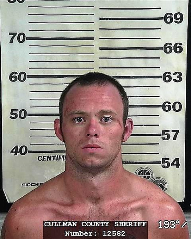 Eva man leads CCSO on chase, crashes into 2 CCSO vehicles