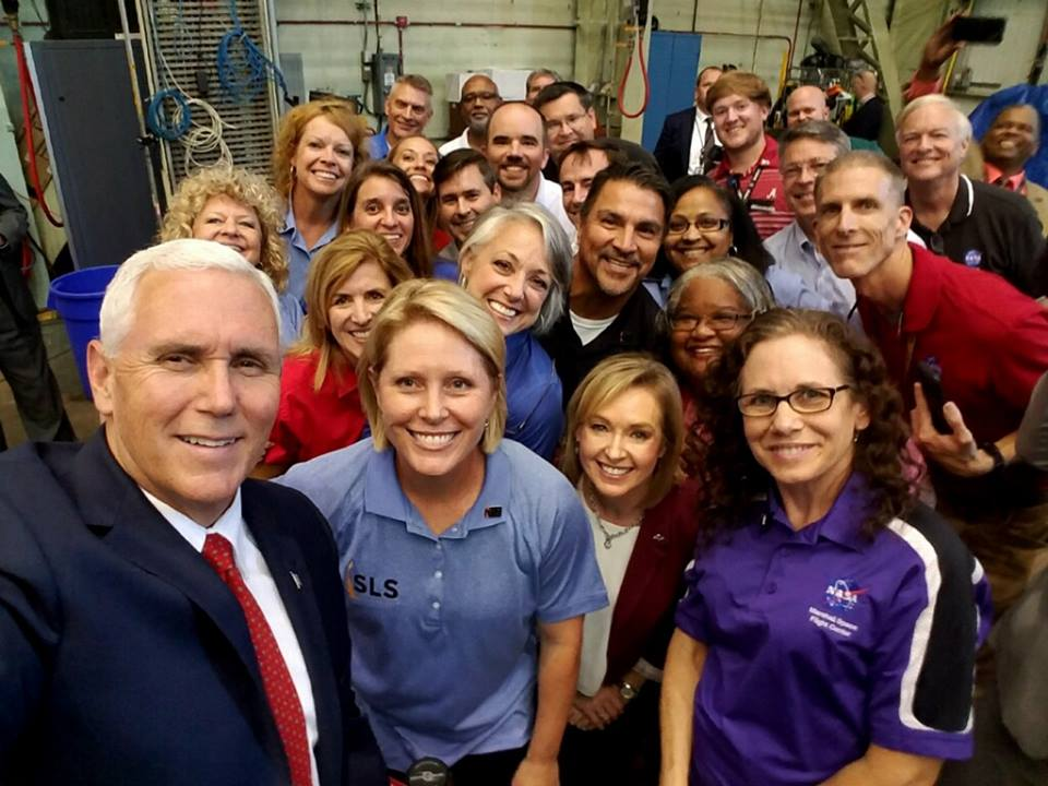 Pence visits Redstone Arsenal