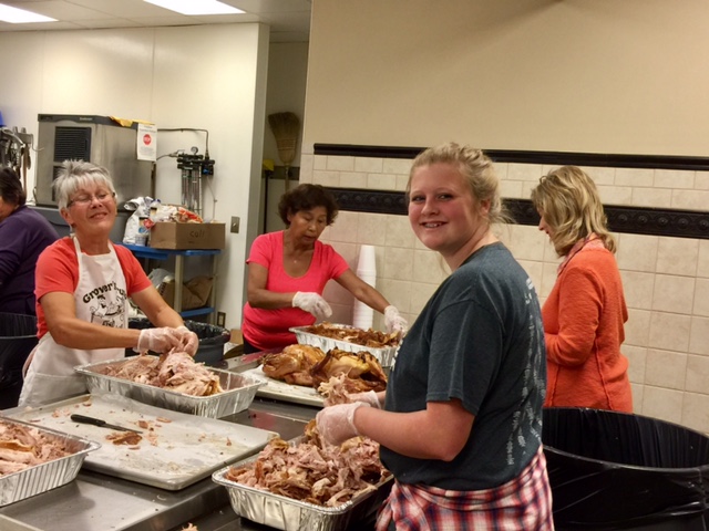 Grover Reeves’ love lives on in 24th annual Grover Reeves Community Thanksgiving Day Meal