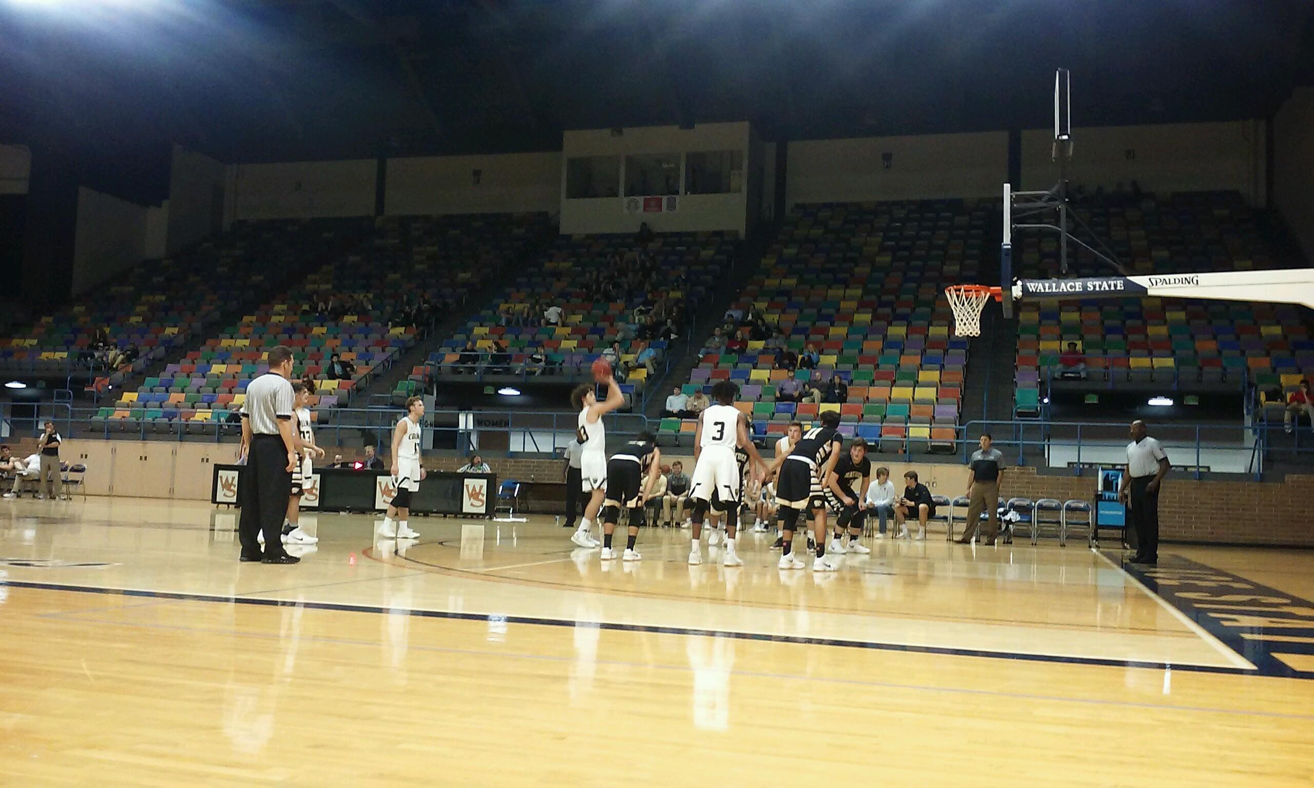 BUFFALO WILD WINGS CHRISTMAS CHALLENGE: Cullman cruises past Hayden; scoring recap