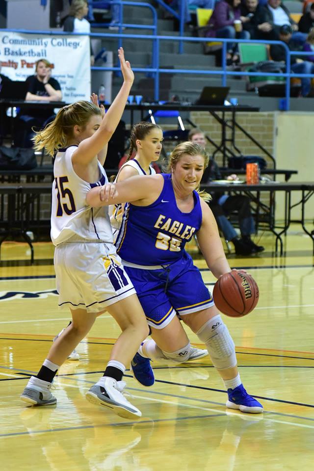 NORTHWEST REGIONAL: Schedule for local teams; play starts Thursday