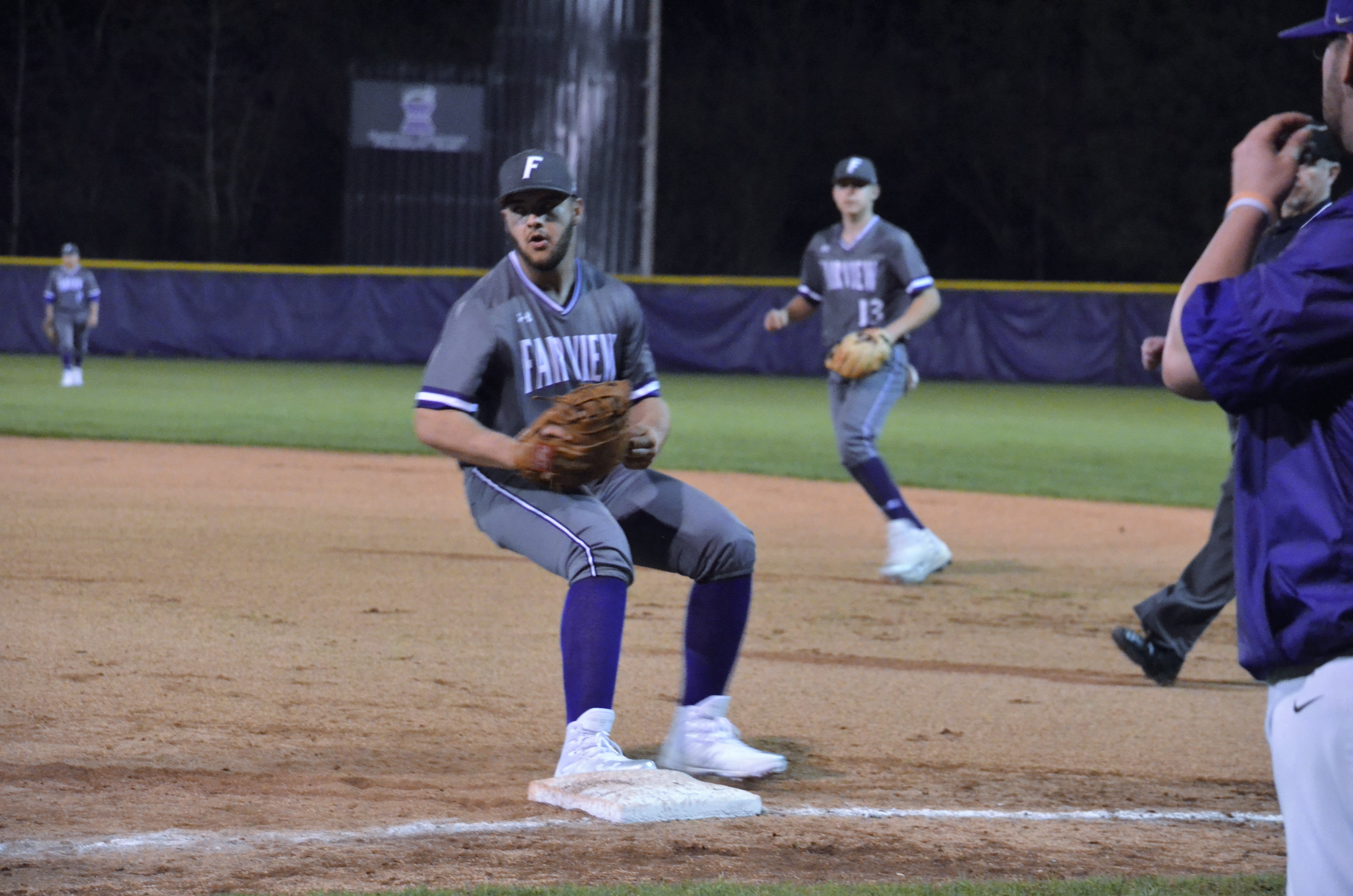PREP BASEBALL: Aggies rout Bulldogs, 14-2; scoring roundup
