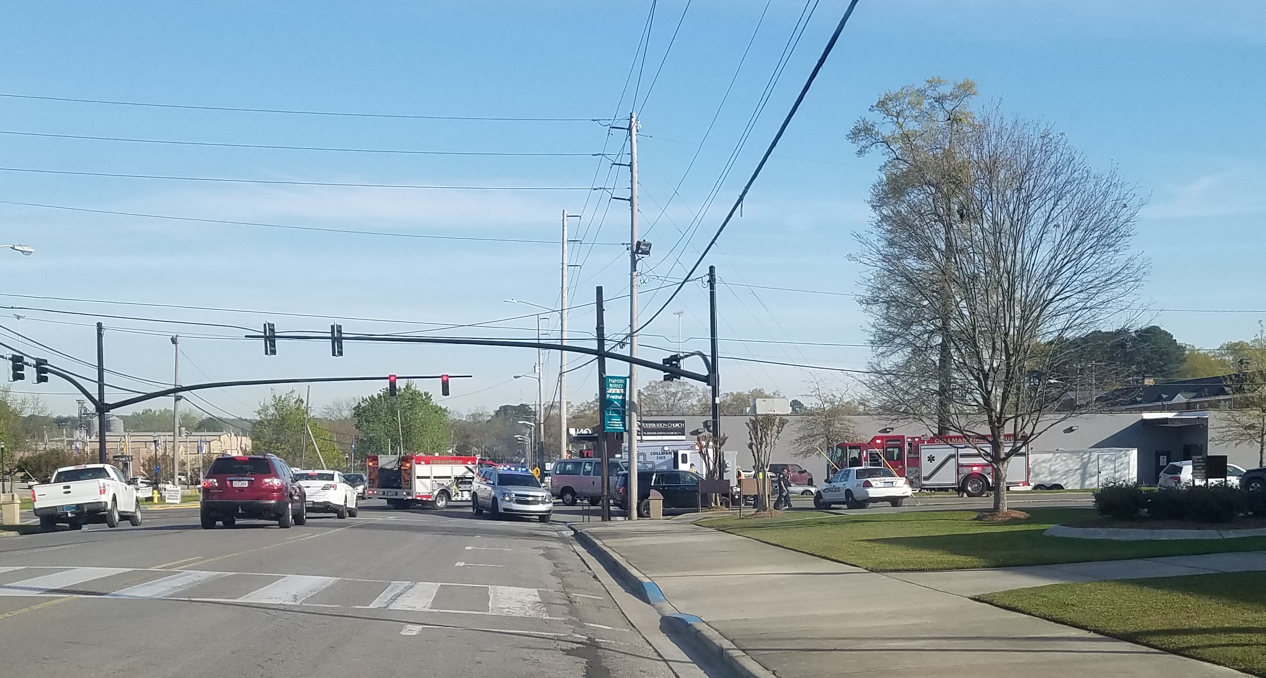 (UPDATE) Pedestrian struck by vehicle in downtown Cullman 20180412_081726.jpg