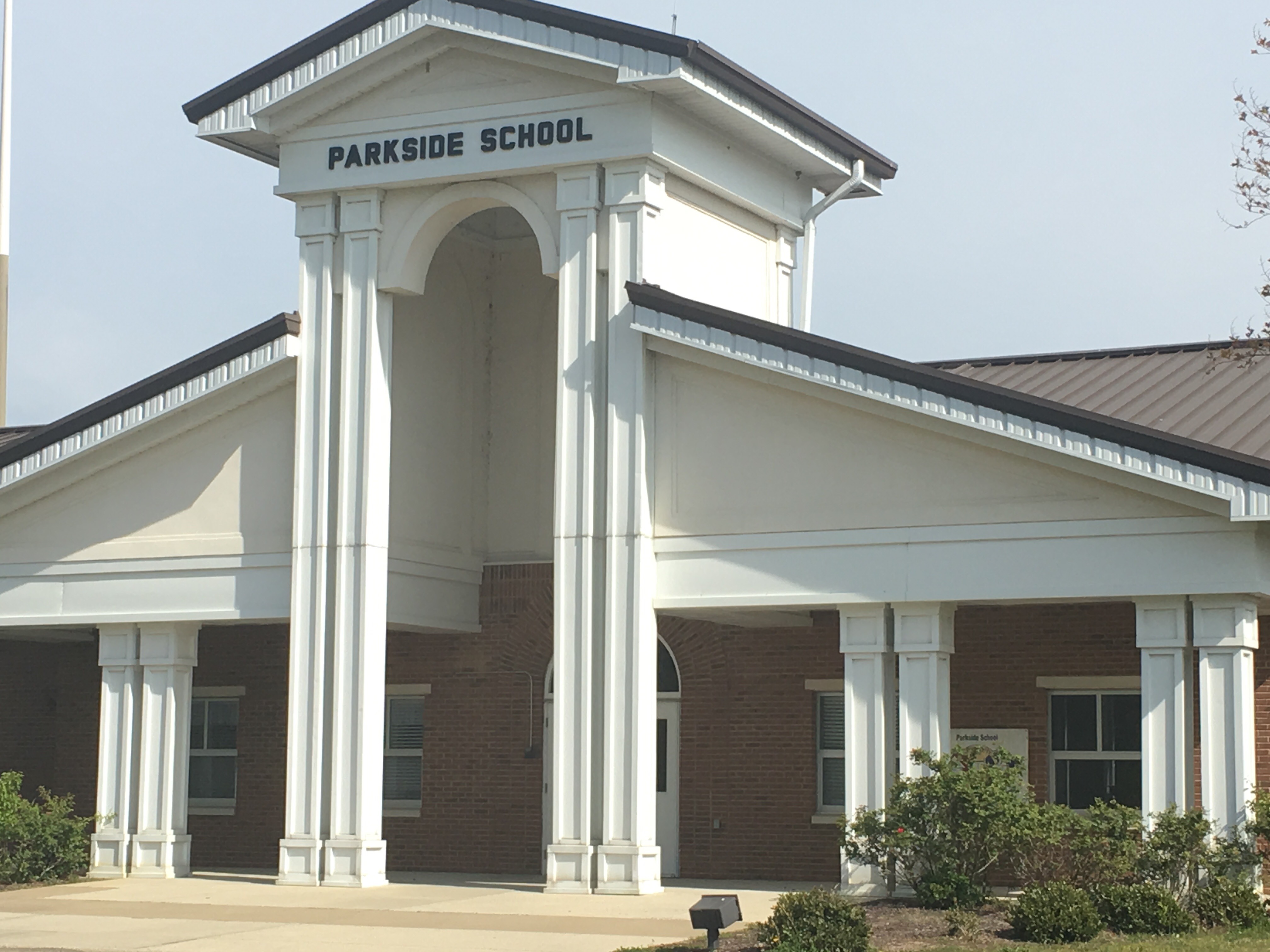 Parkside School earns Blue Ribbon Schools Lighthouse Award, named Blue Ribbon School of Excellence img_8018.jpg