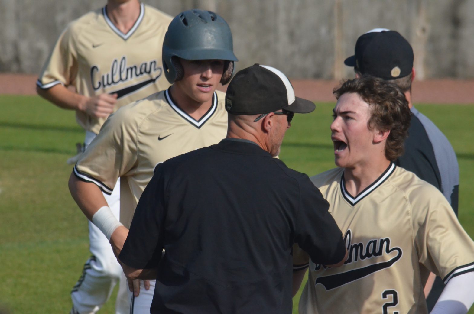 AHSAA 6A STATE BASEBALL PLAYOFFS Bearcats sweep Homewood to advance to