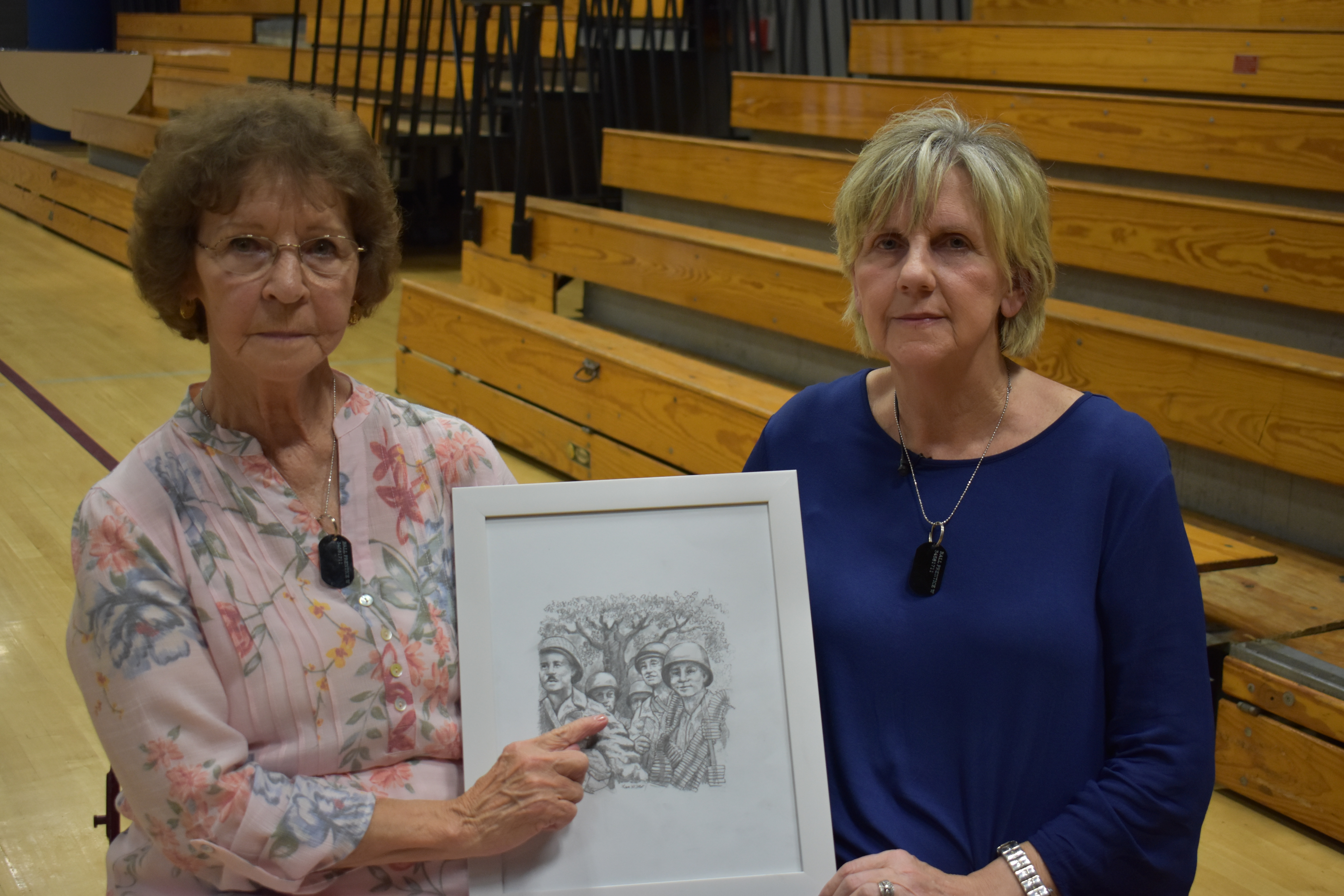 WWII soldier’s knife returned to family pointing_out_prentice_in_the_picture.jpg