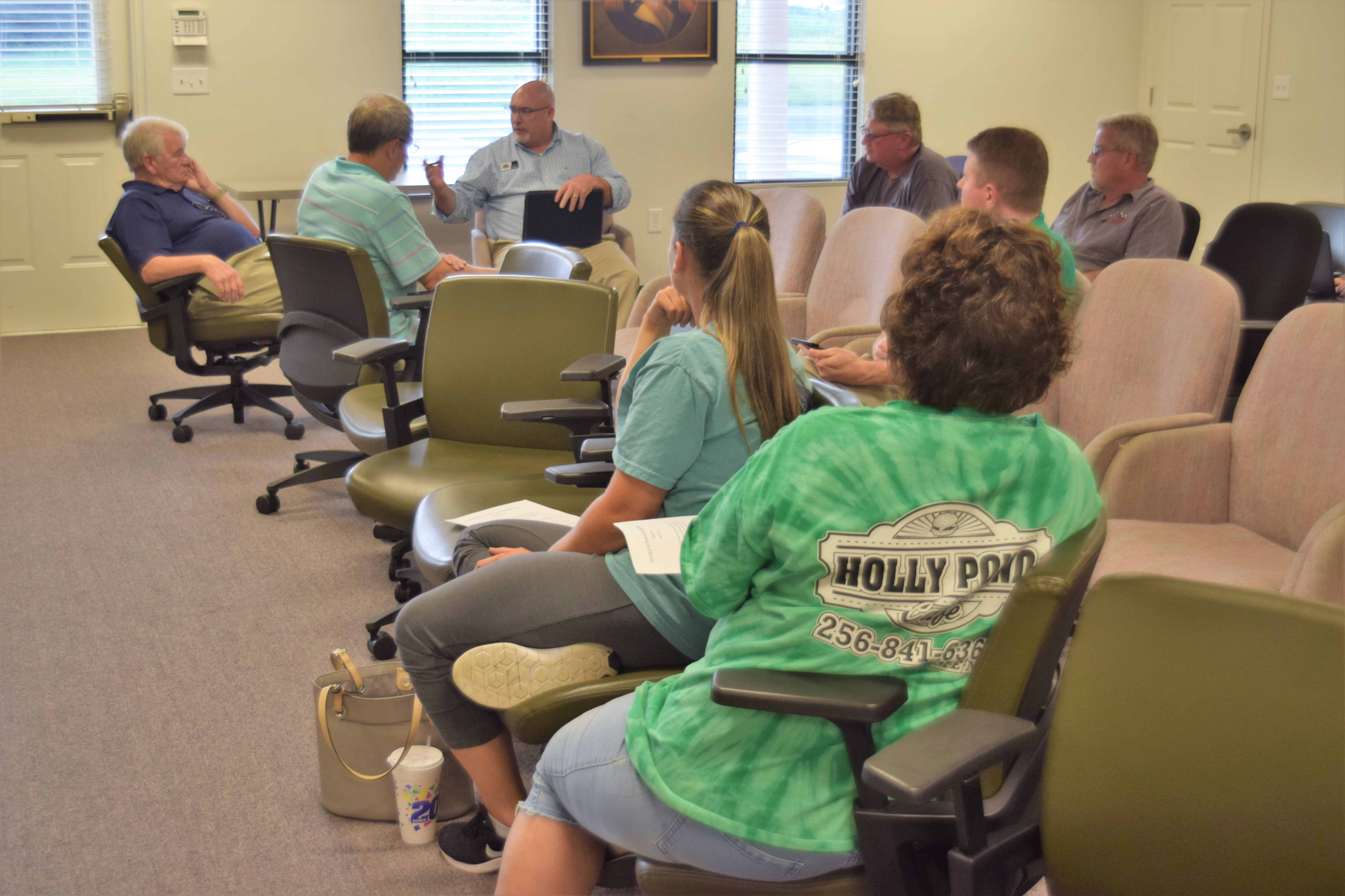 Holly Pond business leaders talk growth 2.jpg