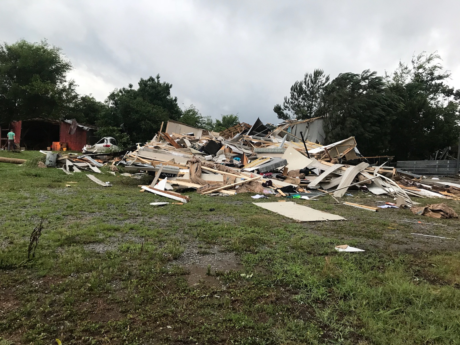 3 injured in Jones Chapel tornado ‘are OK’ 41302.jpeg