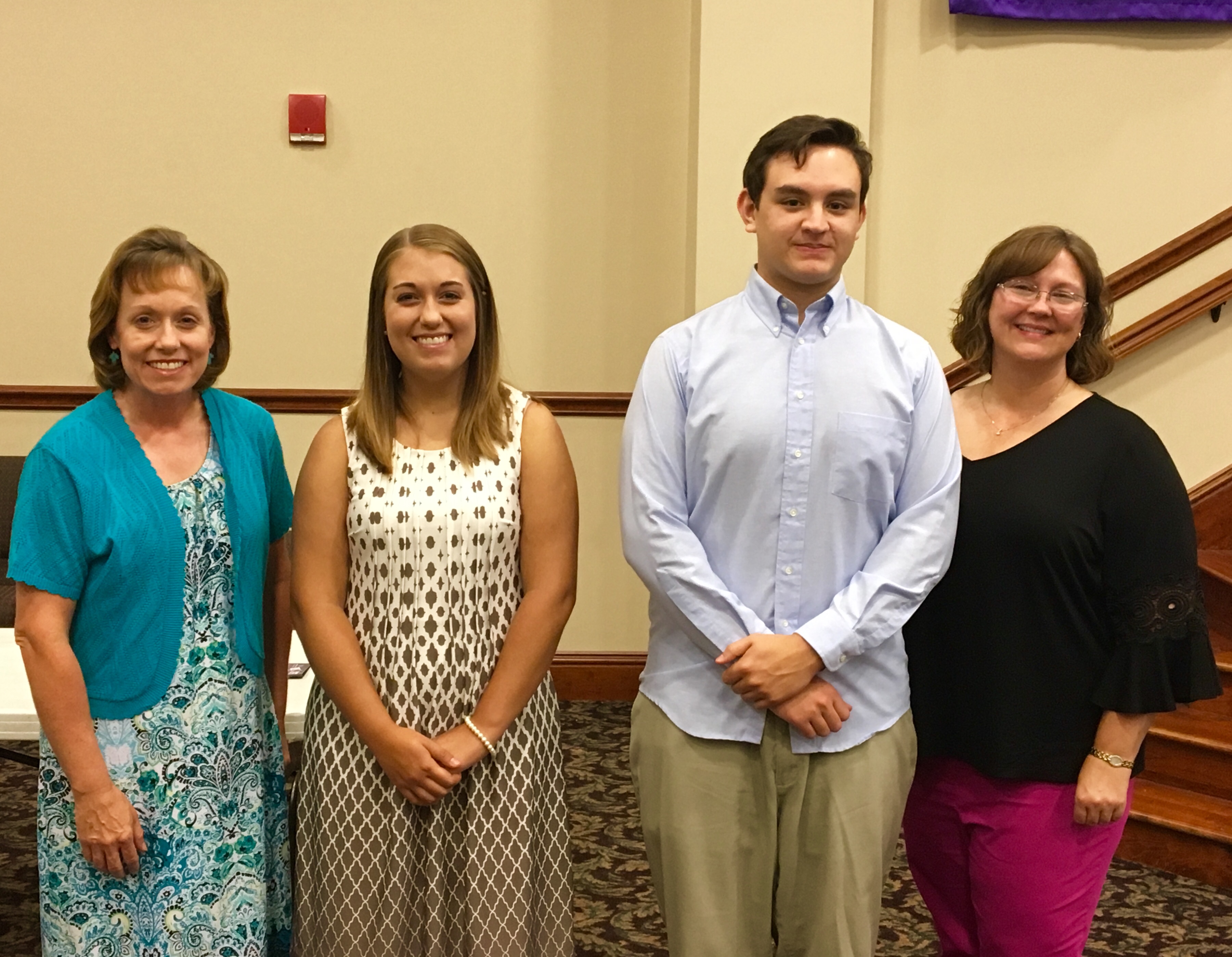 img_4952.jpg img_4952.jpg