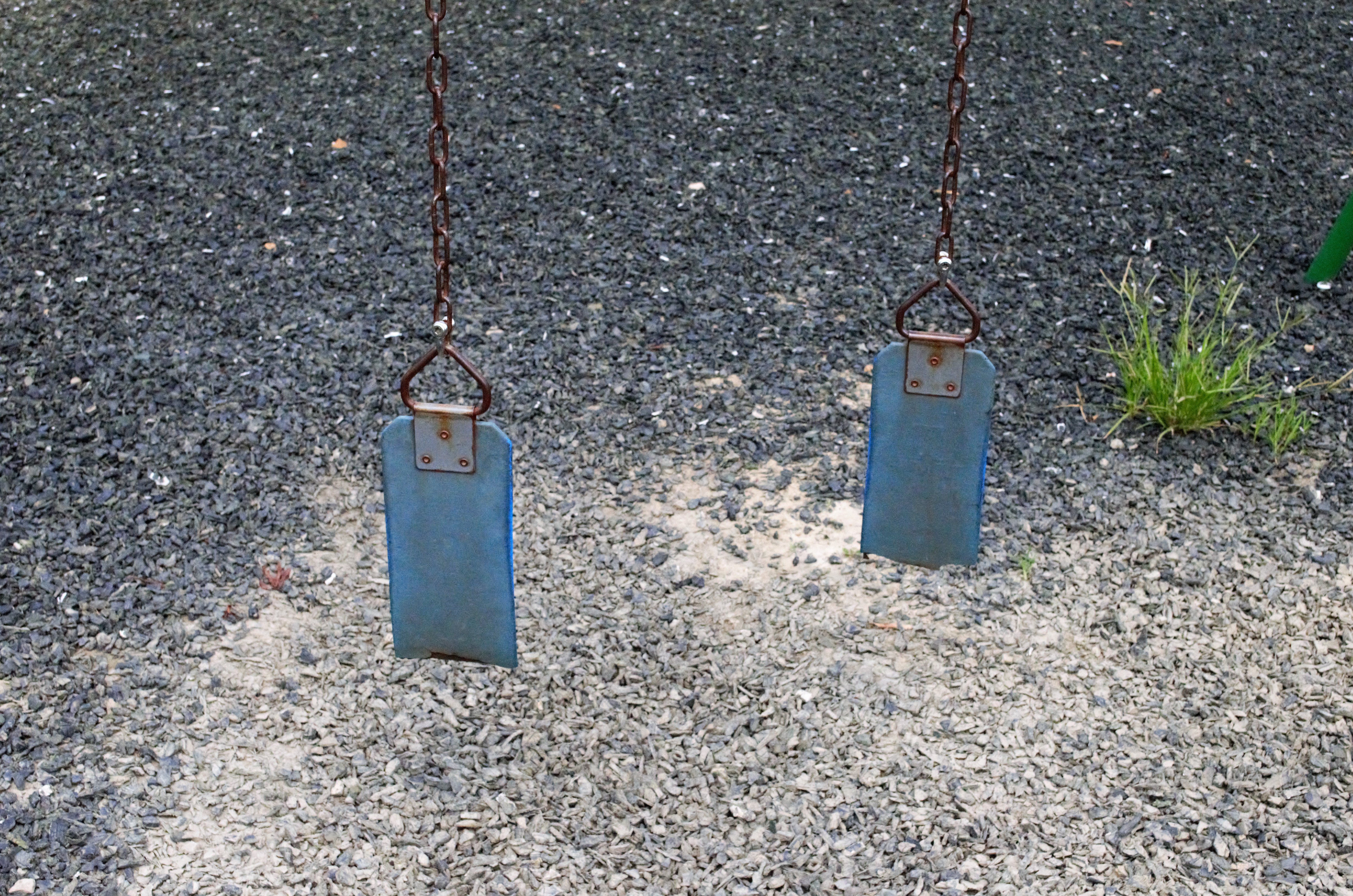 Hanceville park vandalized; grills, parts stolen dsc_0006.jpg