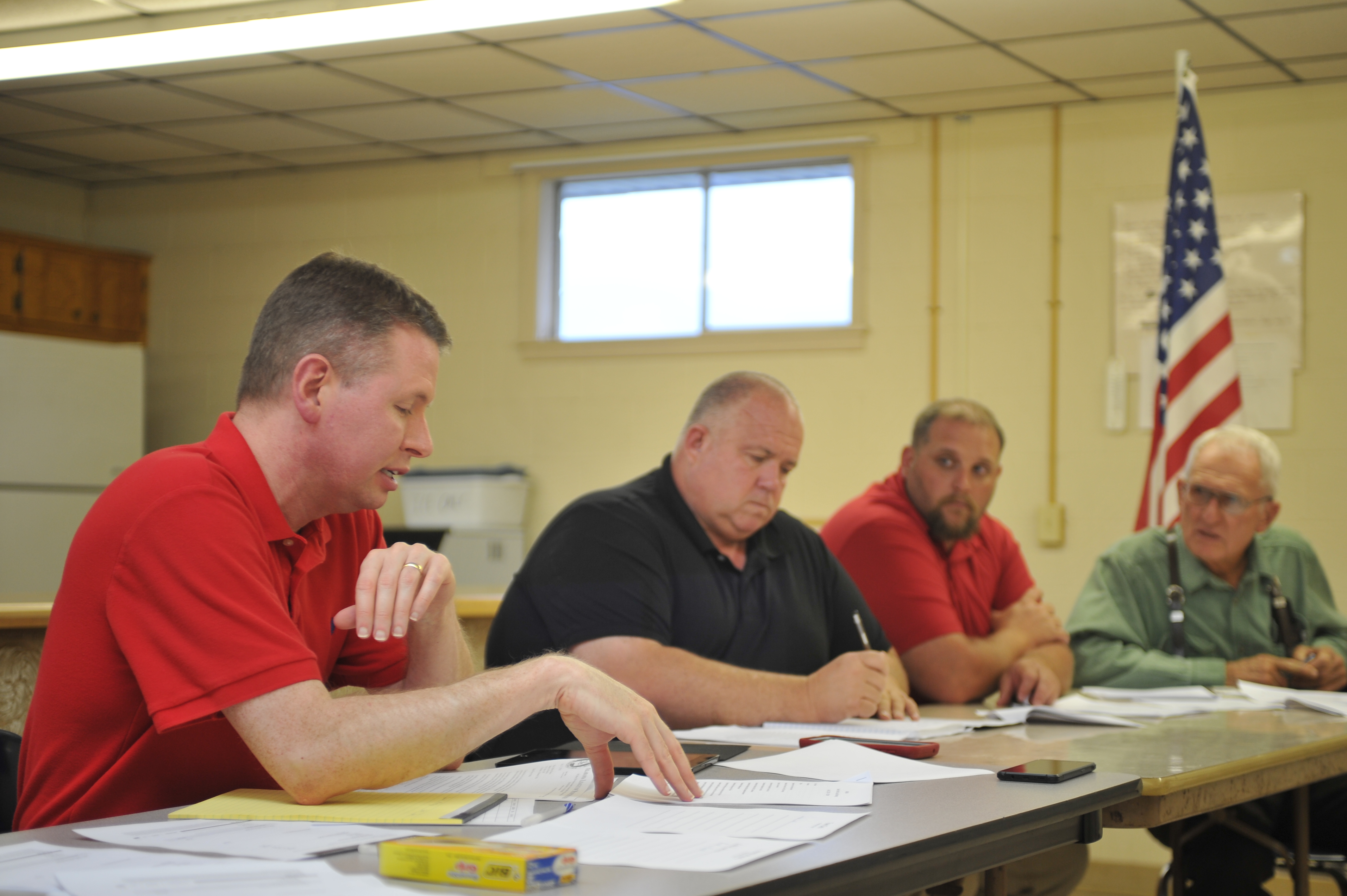 Berlin Town Council continues building municipality at 2nd meeting hkh_3606.jpg