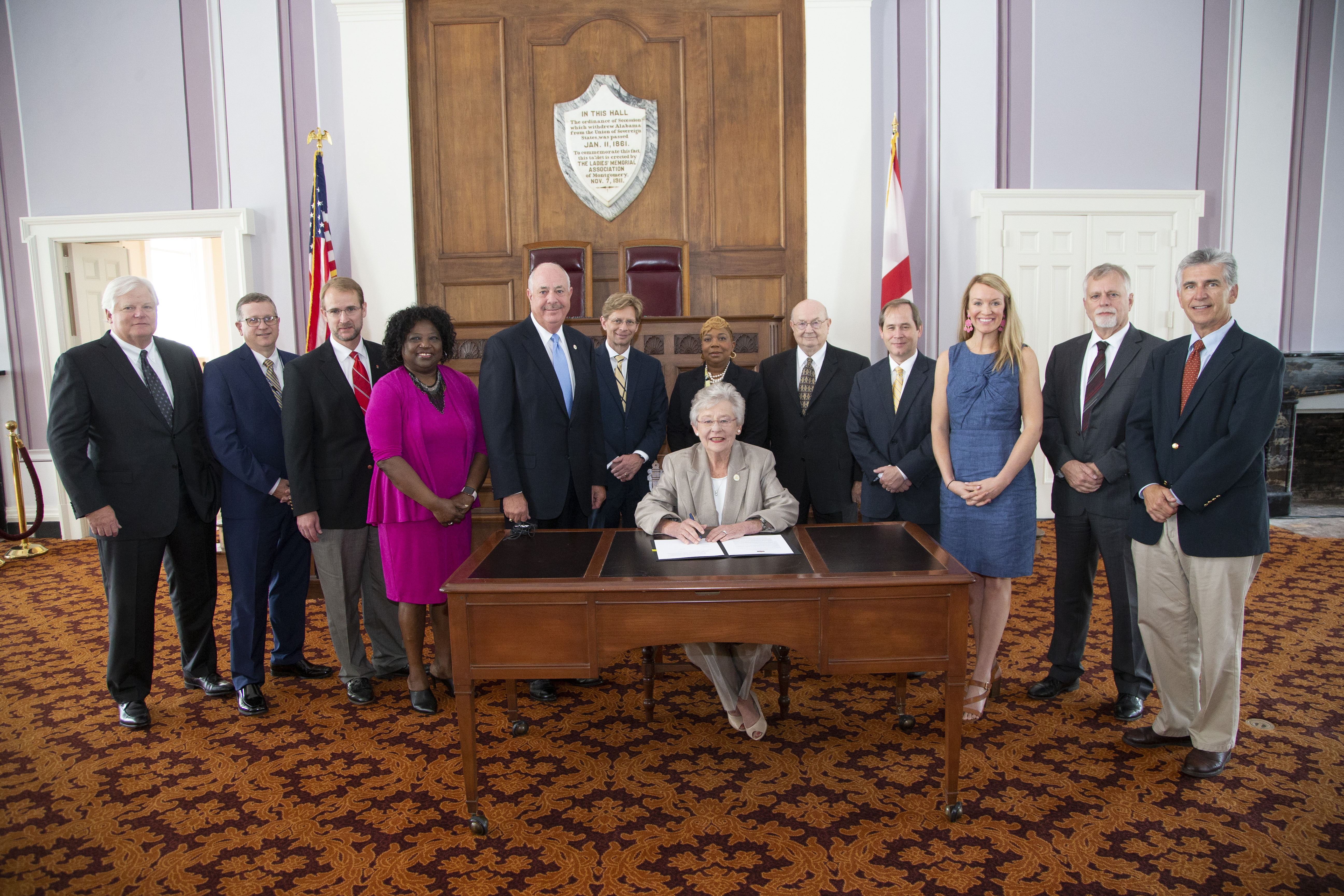 Ivey establishes statewide group to prepare Alabama for maximum participation in 2020 U.S. Census Office of Gov. Kay Ivey