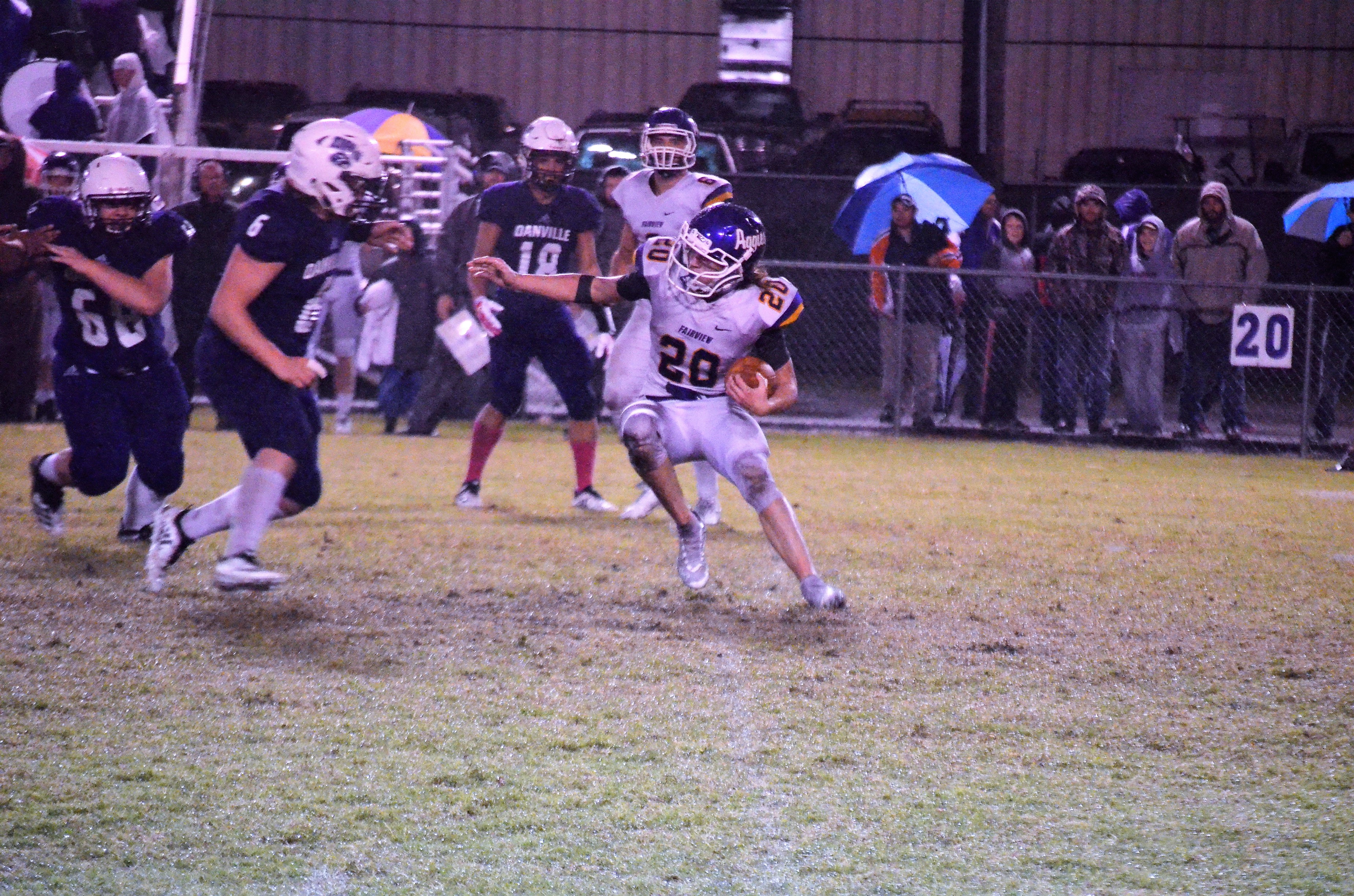 PREP FOOTBALL: 4 Ellis TDs help lift Aggies past Danville, 34-6 Gary McGriff for The Cullman Tribune