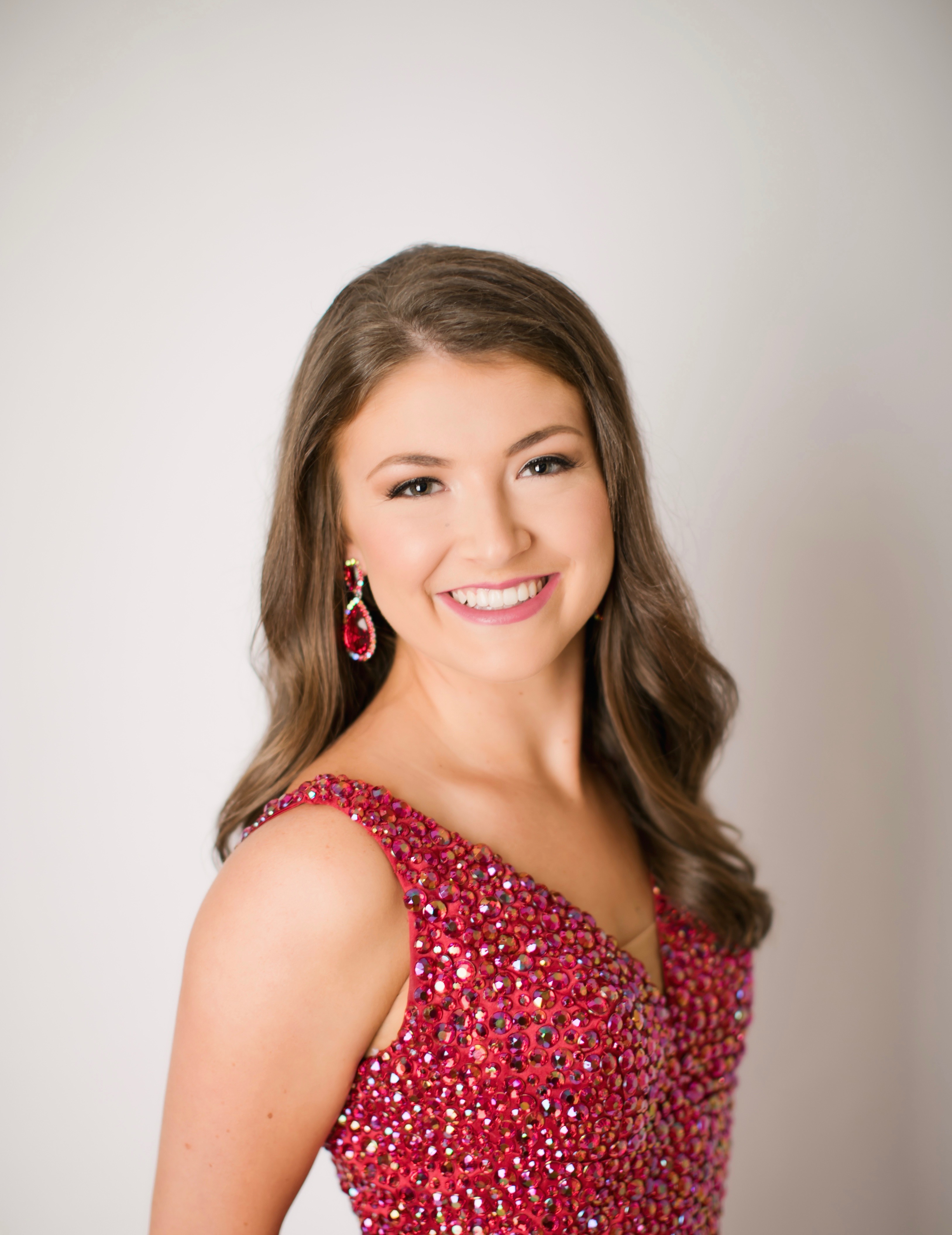 Hanceville’s Long named 1st runner-up at 2019 Alabama Distinguished Young Woman competition image1.jpeg