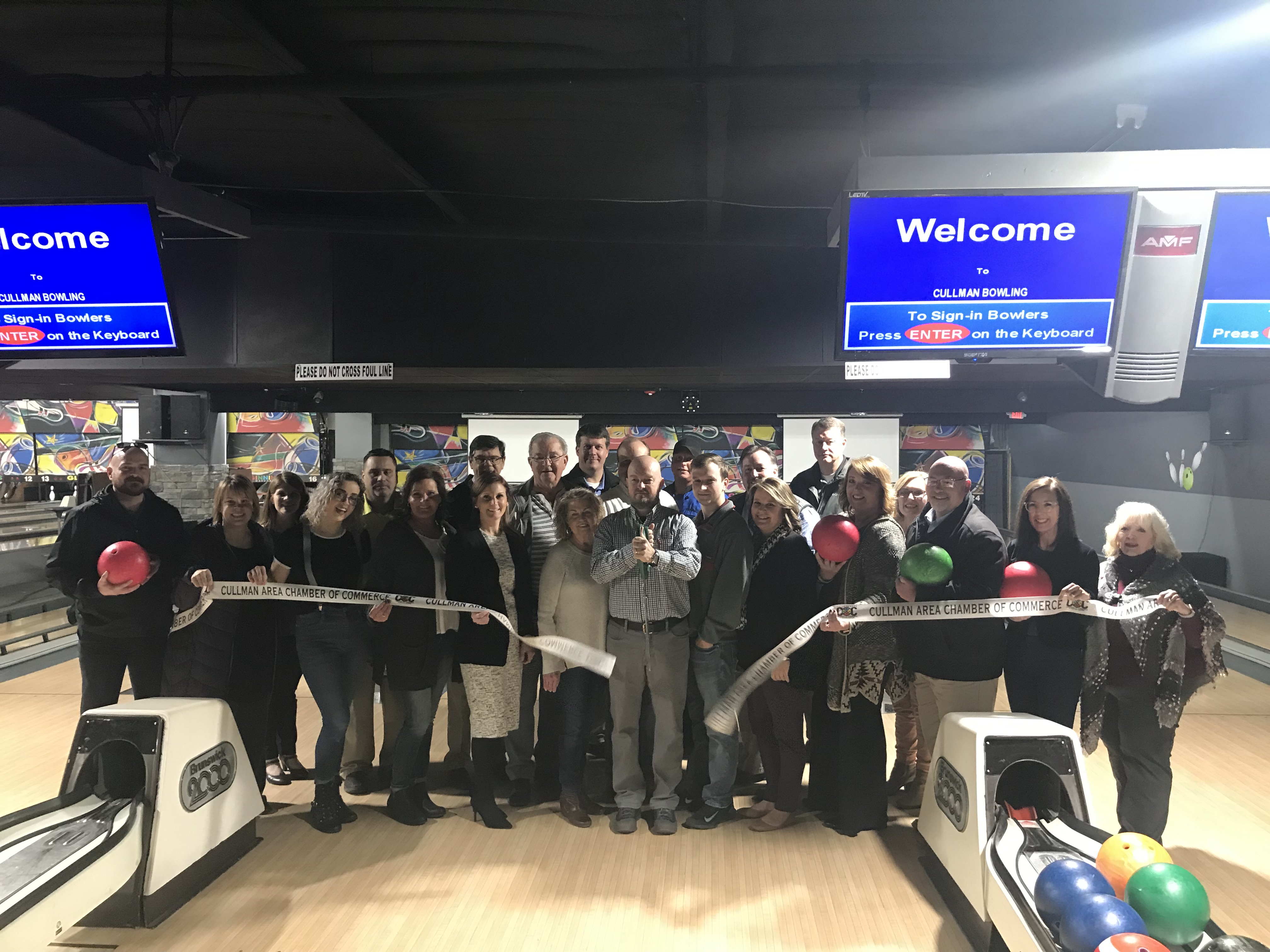 Strike! Ribbon cut on re-opened bowling center image2.jpeg