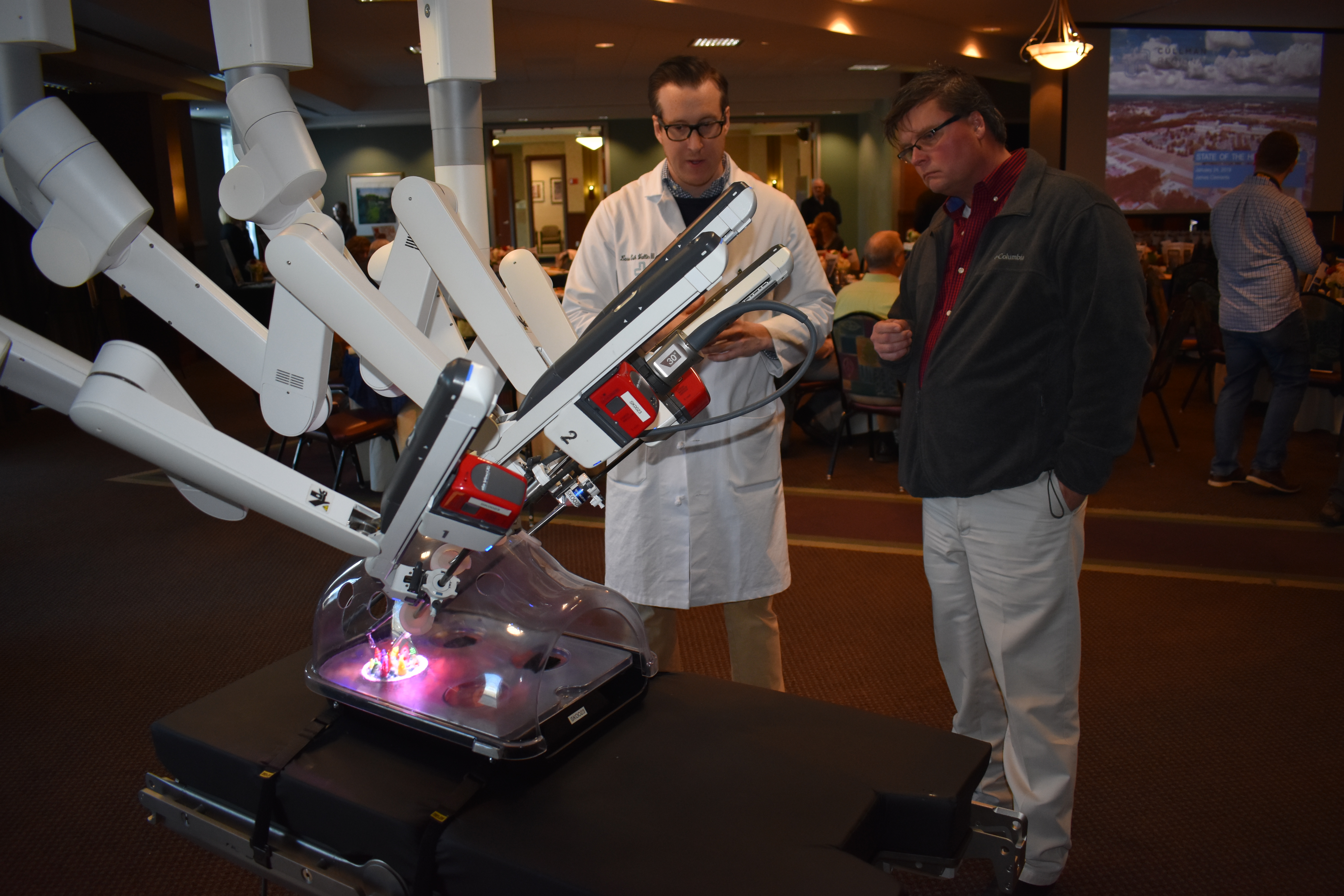 Cullman Regional showcases positive growth, new robotic surgery capabilities