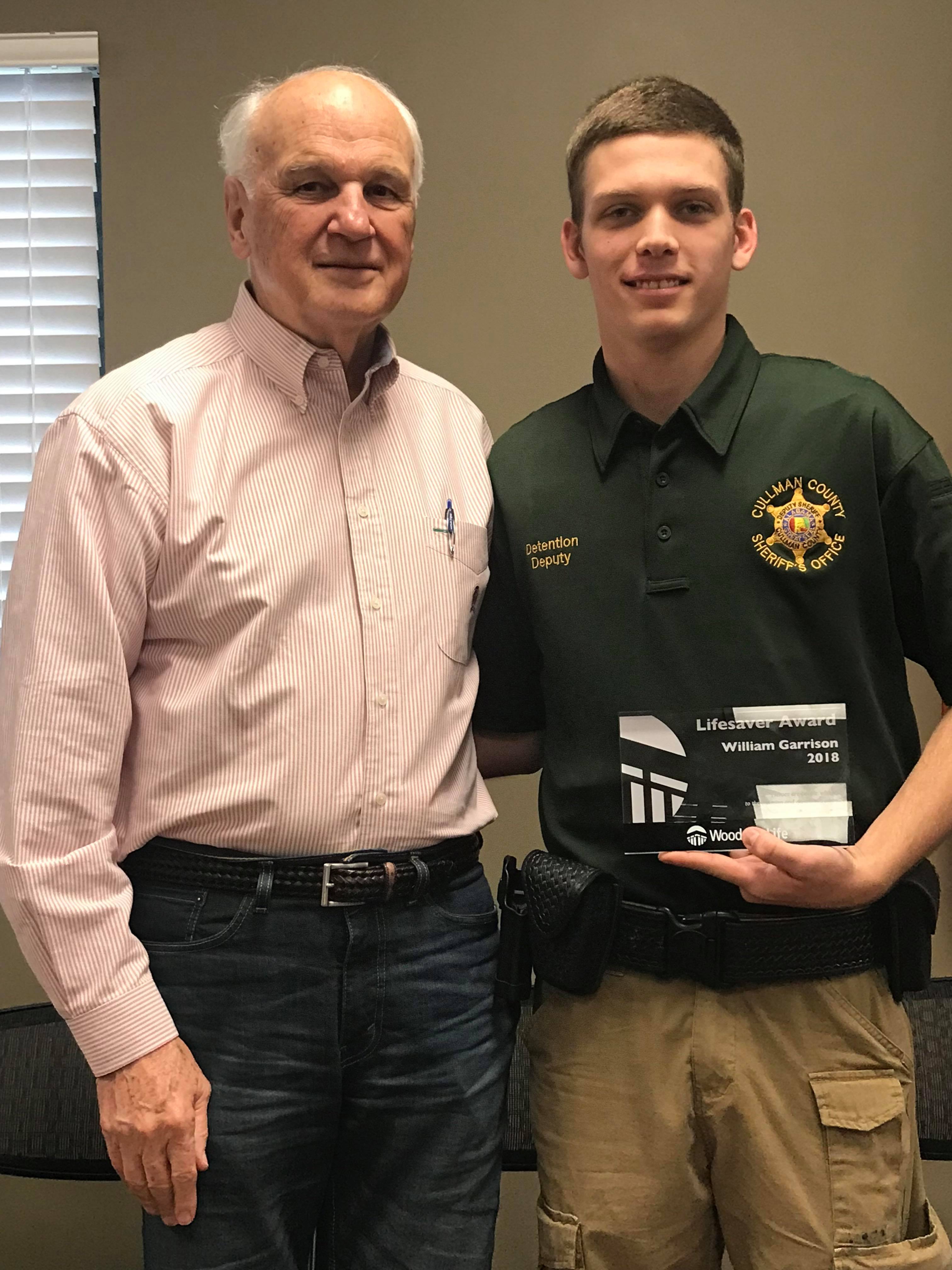 Cullman deputy honored for saving life of local man 51174249_2049252062041723_7982085939524534272_n.jpg