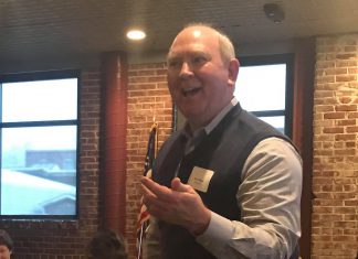 Chamber welcomes Bruce Pieper to community luncheon 51978489_473100429891044_6386967409714003968_n.jpg