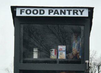 St. Andrews Youth Group opens free food pantry in southwest Cullman 53076389_2042740866023284_2221662242917580800_n.jpg