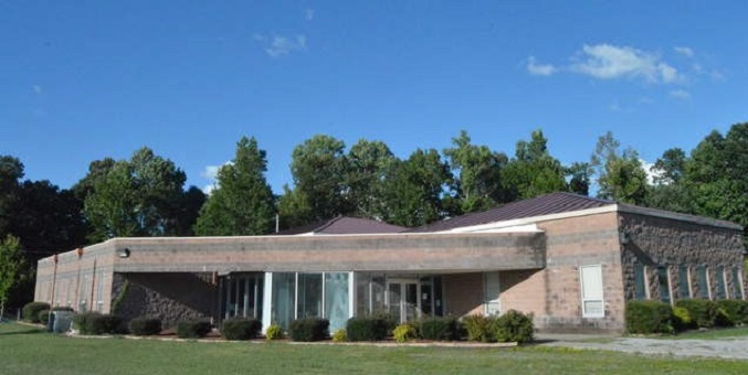 Colony polling location moving, gym closing dsc_0430_rev.jpg