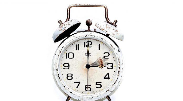 Spring forward! alarm-clock-2175382_1920.jpg