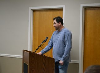 Commission fields questions on new tax, road improvements dsc_1884.jpg