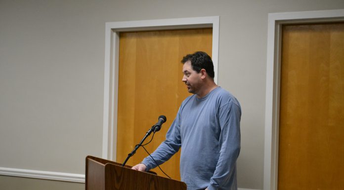 Commission fields questions on new tax, road improvements dsc_1884.jpg