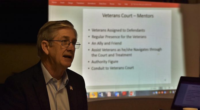 Judges sign up Veterans Court mentors, more needed dsc_1965.jpg