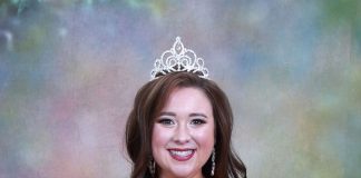 Holly Pond High School crowns pageant winners