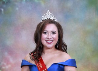 Holly Pond High School crowns pageant winners